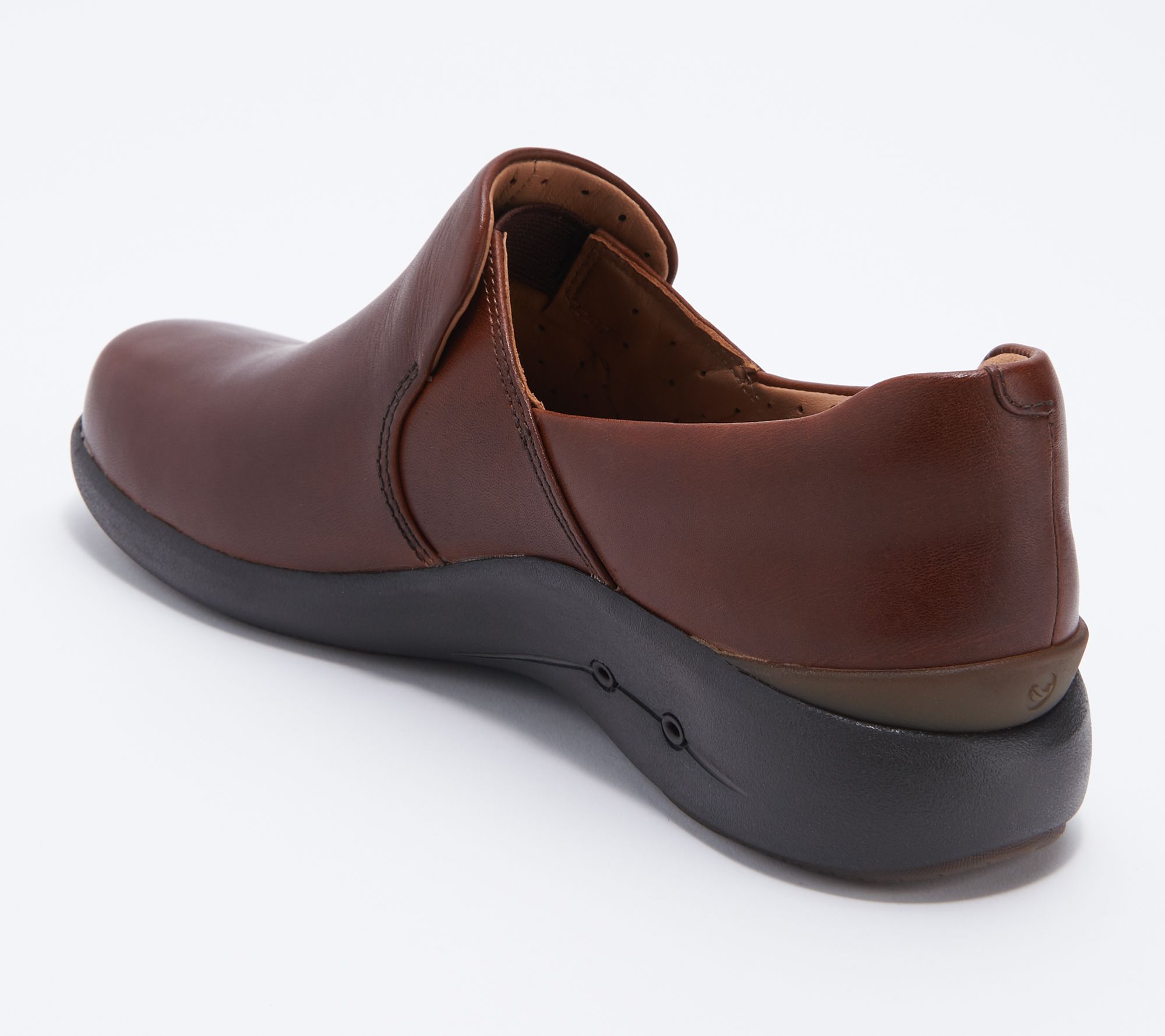 Clarks Unstructured Leather Slip-On 