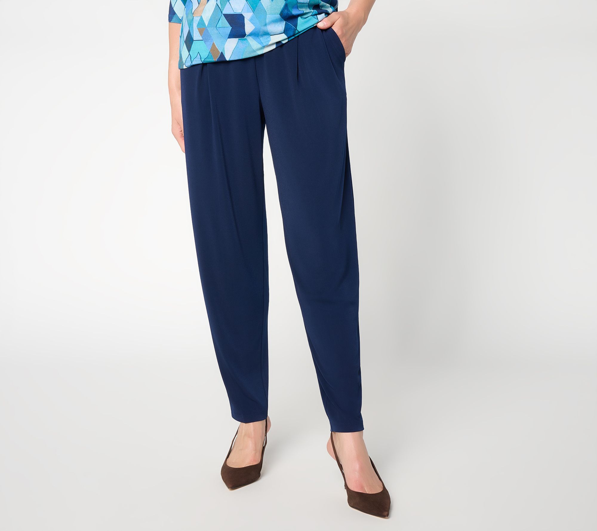Susan Graver Petite Liquid Knit Barrel-Leg Ankle Pants