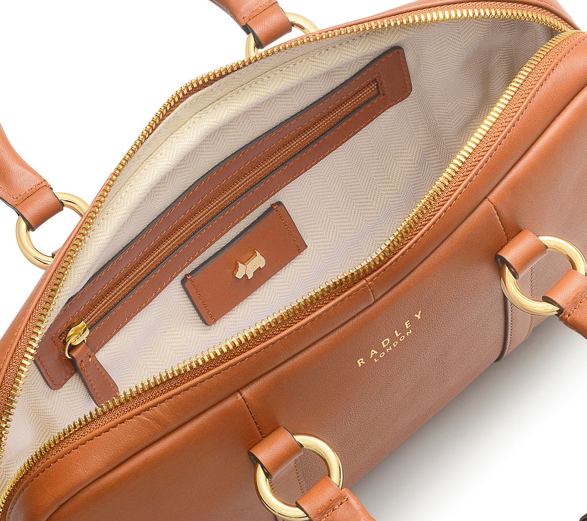 RADLEY London Flute Street Medium Zip Top Bar rel Bag