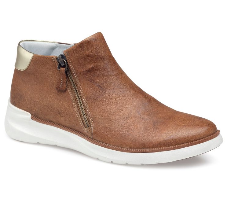 Johnston & Murphy Emery Zip Bootie Beige