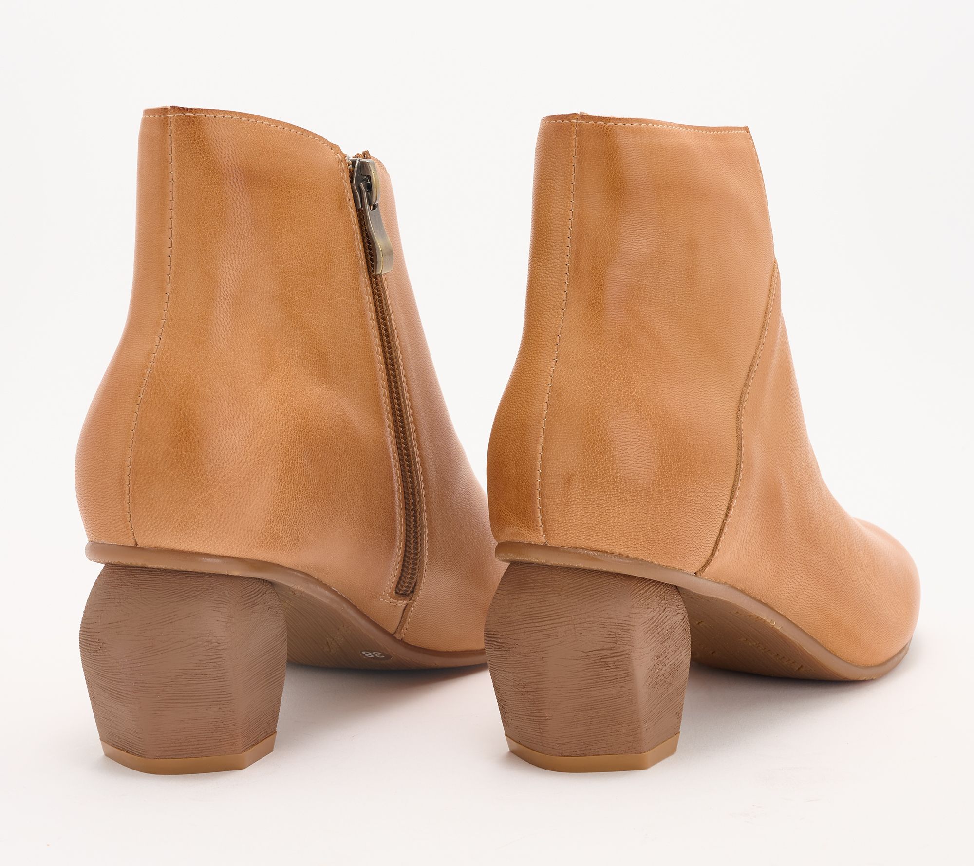 Donatee Low Heels Ankle Boots In Beige Leather, StclaircomoShops, Philippe Model 'Antibes' sneakers