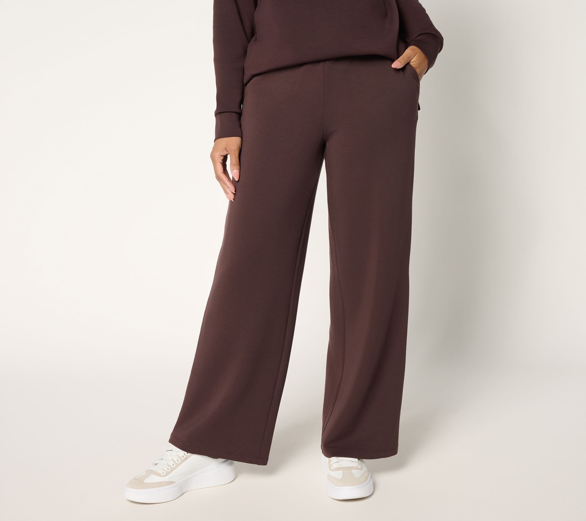 Belle by Kim Gravel Petite ScubaLuxe Le Chic Pant