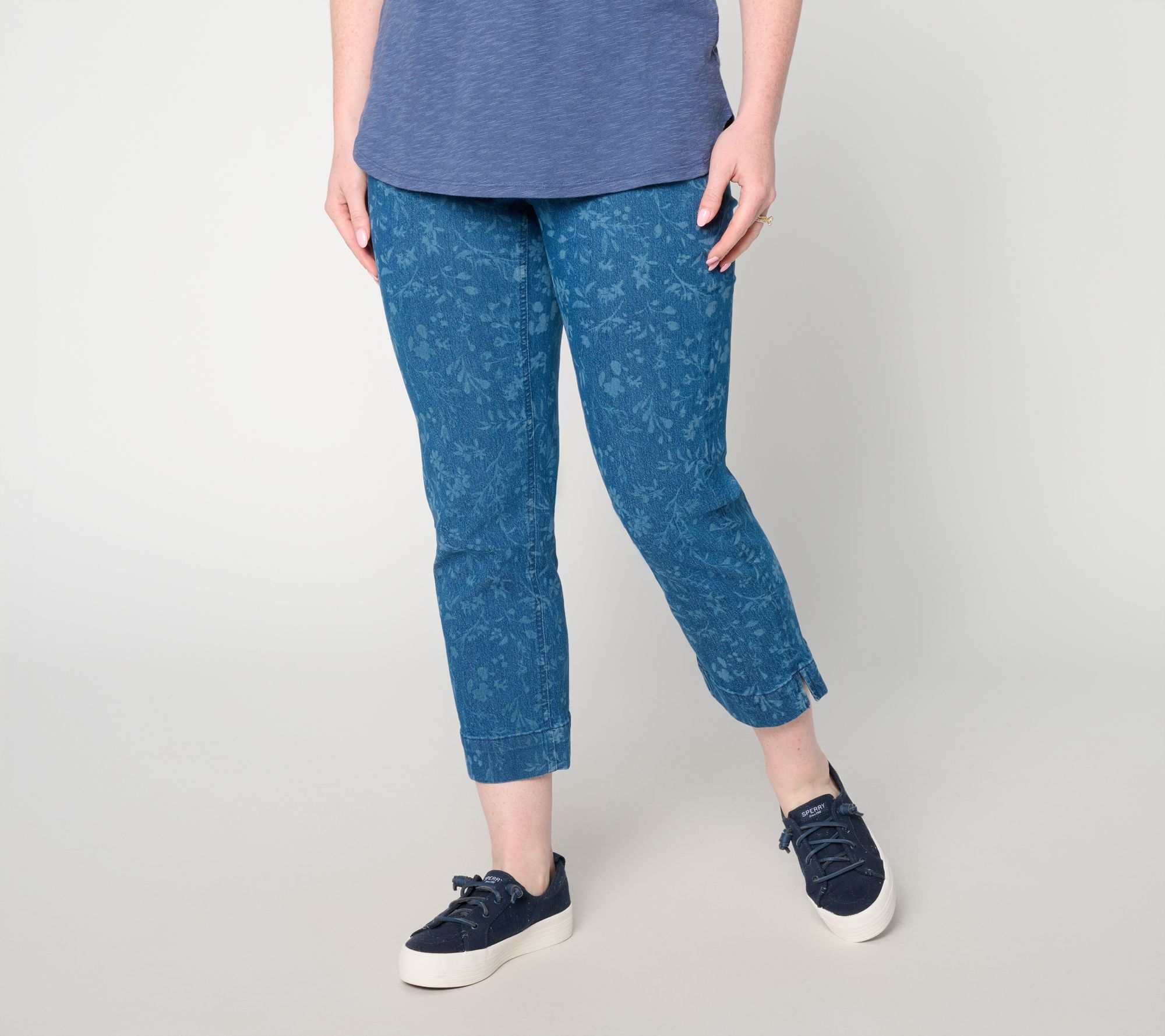 Denim & Co. Petite Printed Classic Stretch Straight Leg Crop Jeans