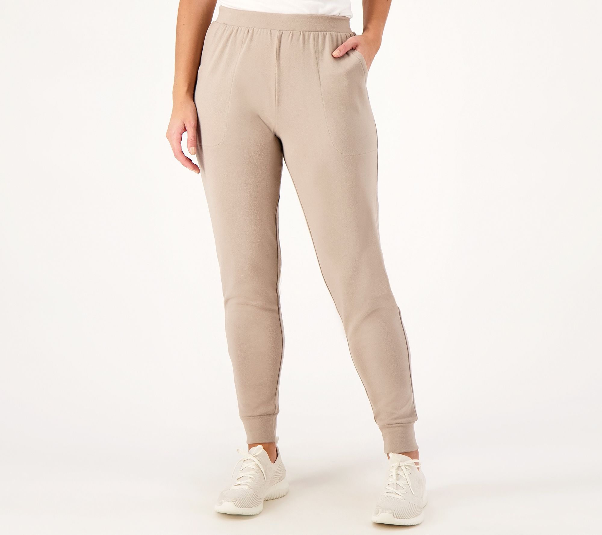 LIGHTWEIGHT JOGGER / MARSHMALLOW