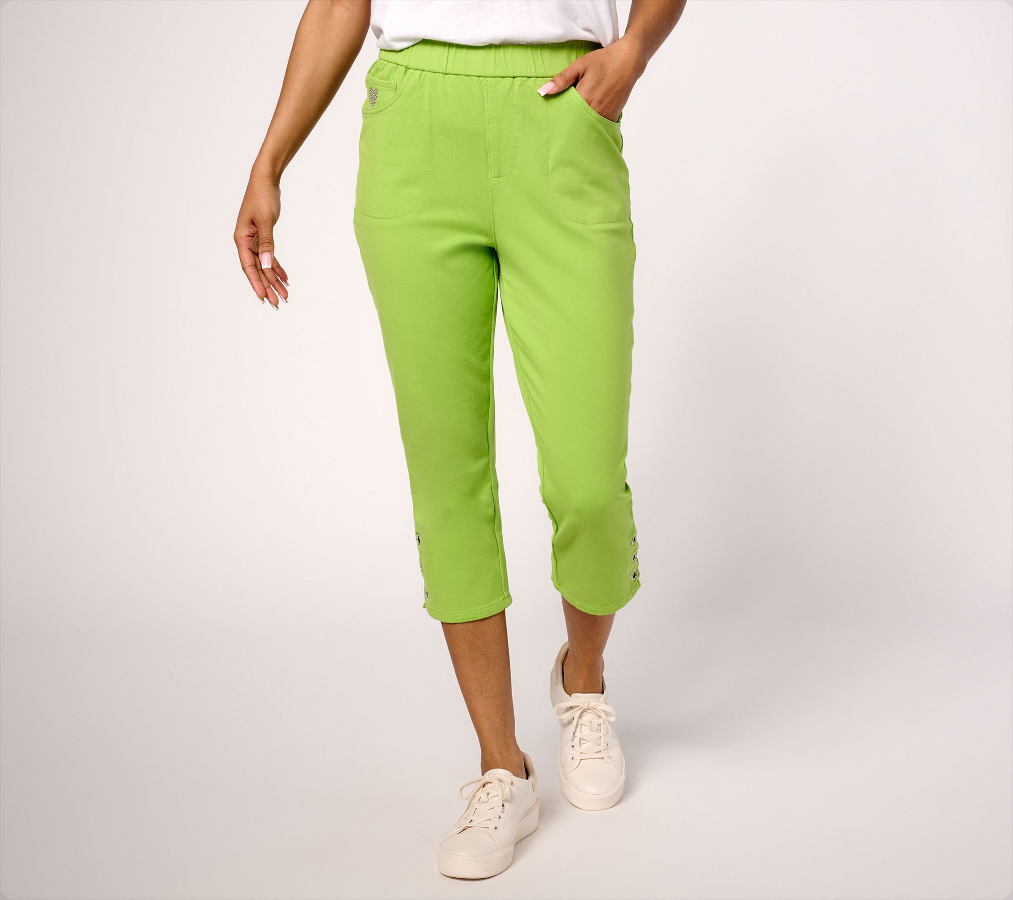 Quacker Factory Short DreamJeannes Grommet Capri Pants