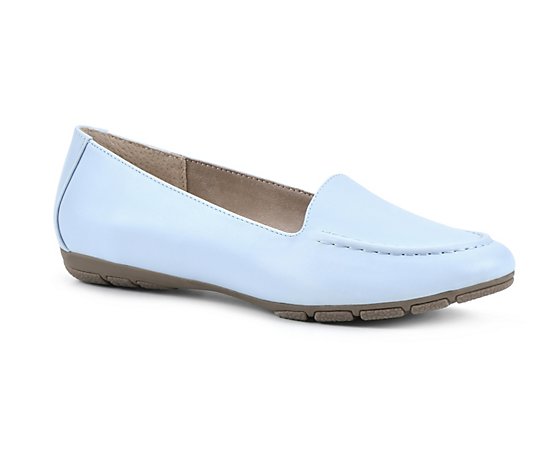 Cliffs by White Mountain Pointed-Toe Flats - Gracefully