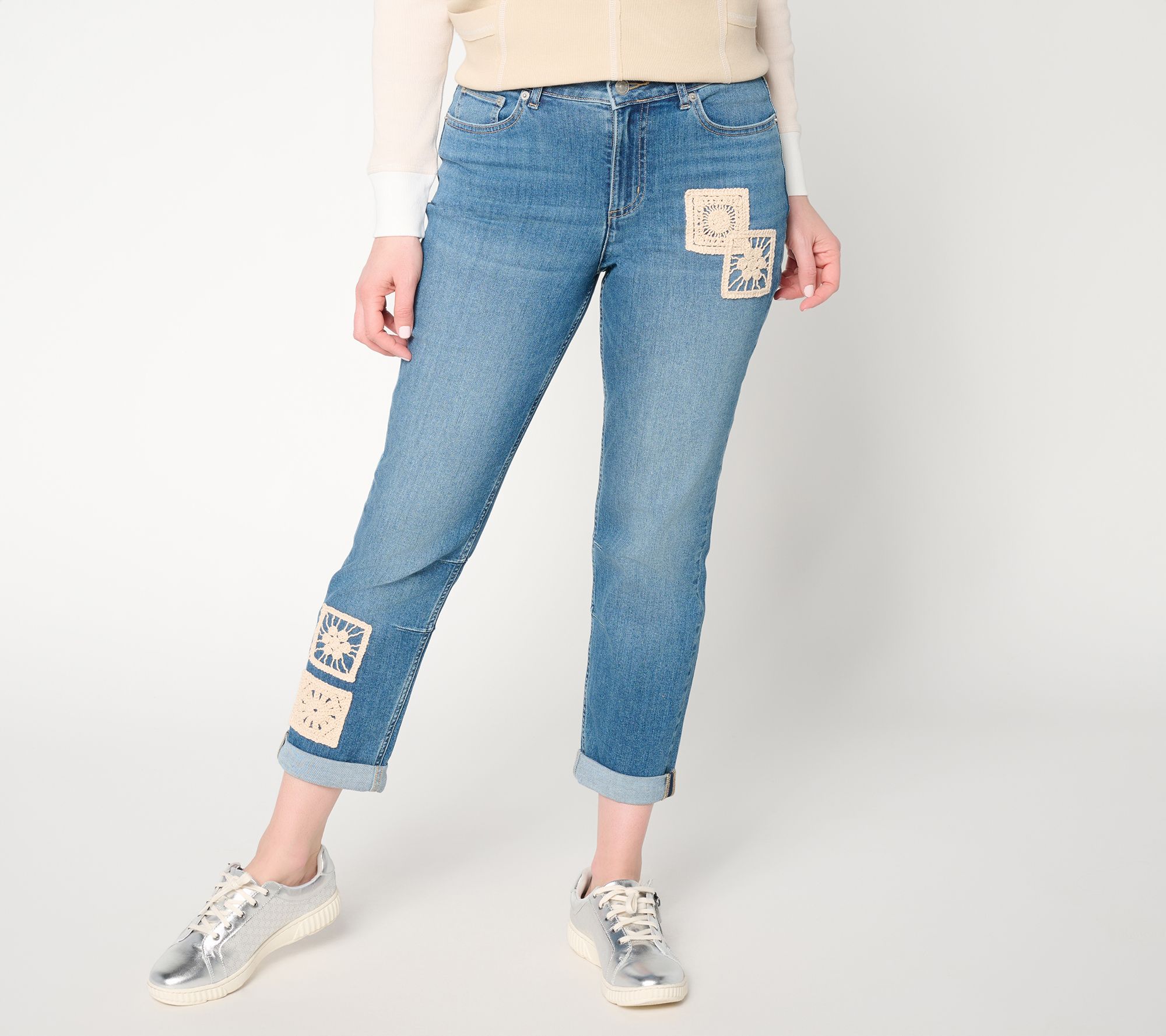 LOGO by Lori Goldstein Regular Indigo Tapered Leg Ankle Jeans