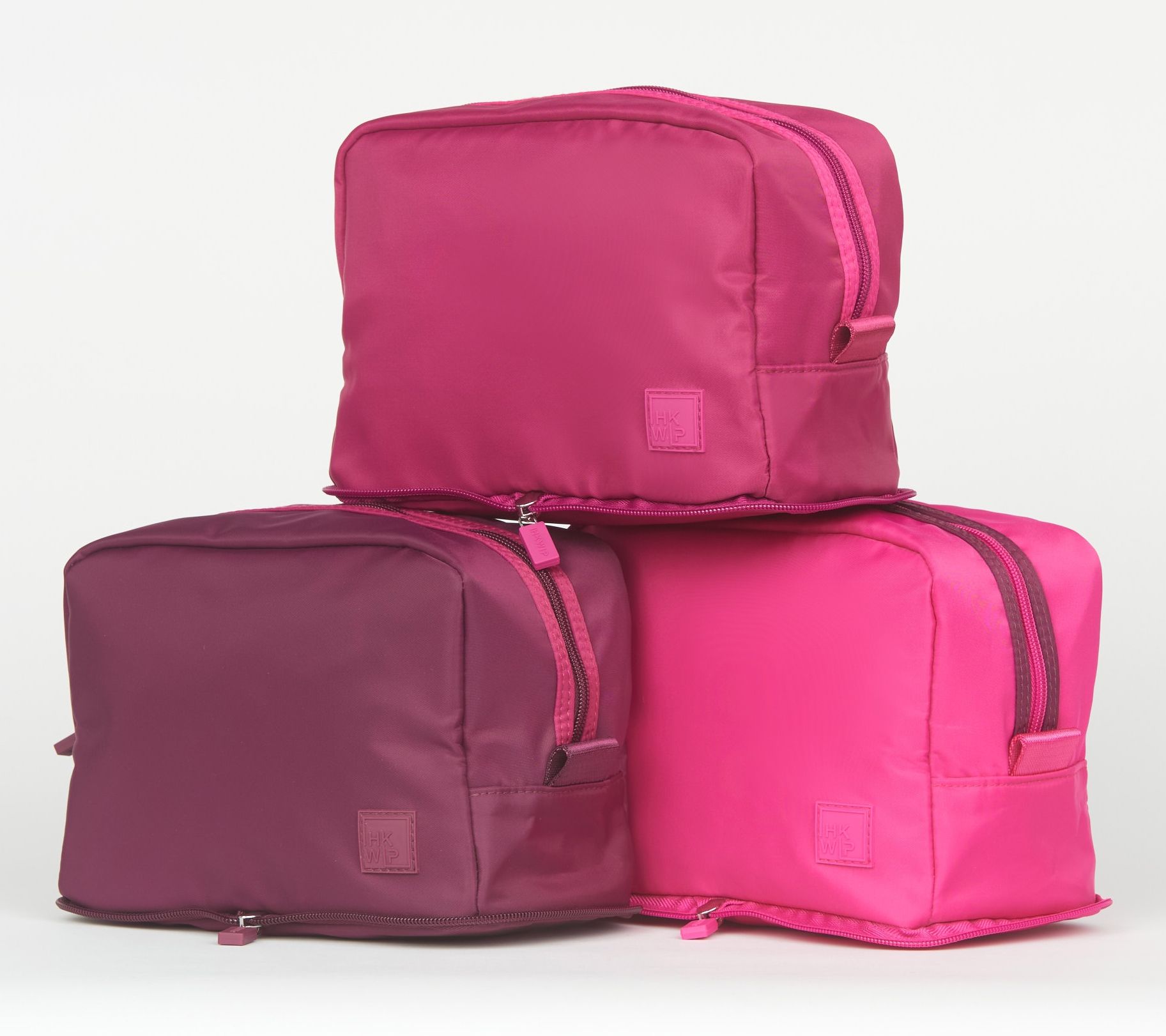 IHKWIP Set of 3 XL Packable Cosmetic Cases