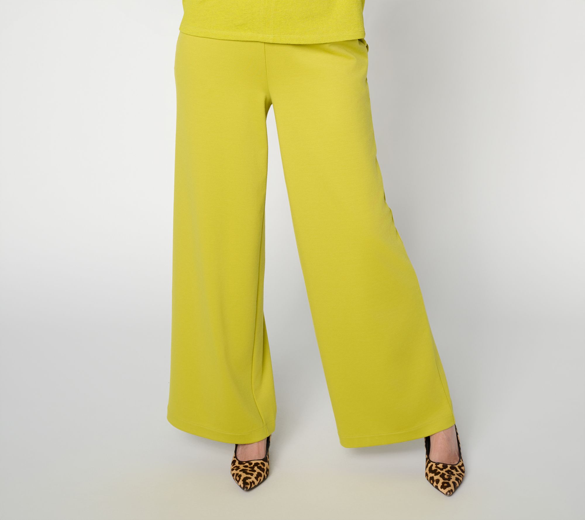 Carla Rockmore Collection Petite Pull-On Wide Leg Ponte Pants