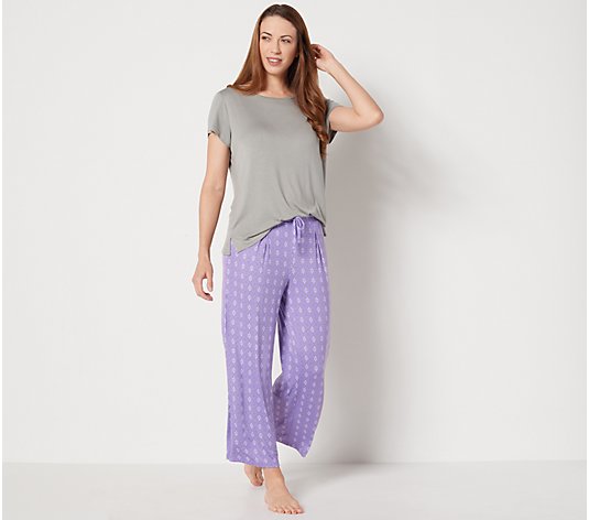 "As Is" Hanes Soft Comfort Short-Sleeve Tee and Cropped Pant Set