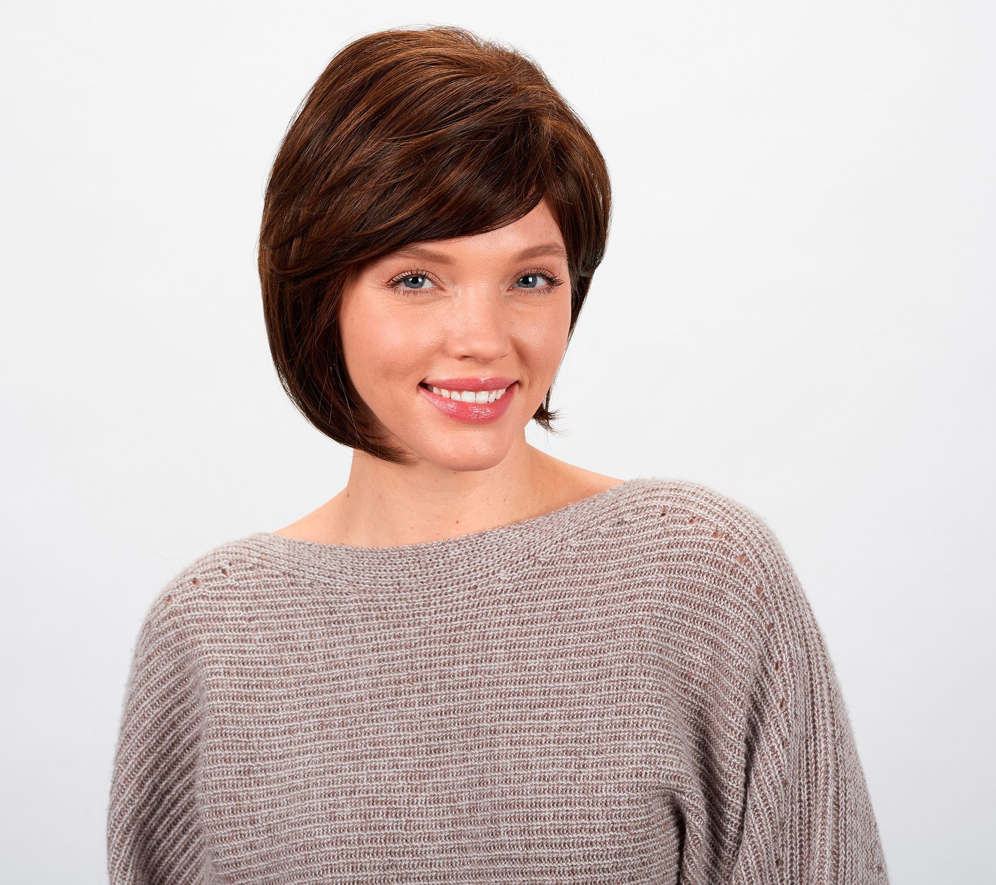 Hairdo Graceful Bob Layered Wig