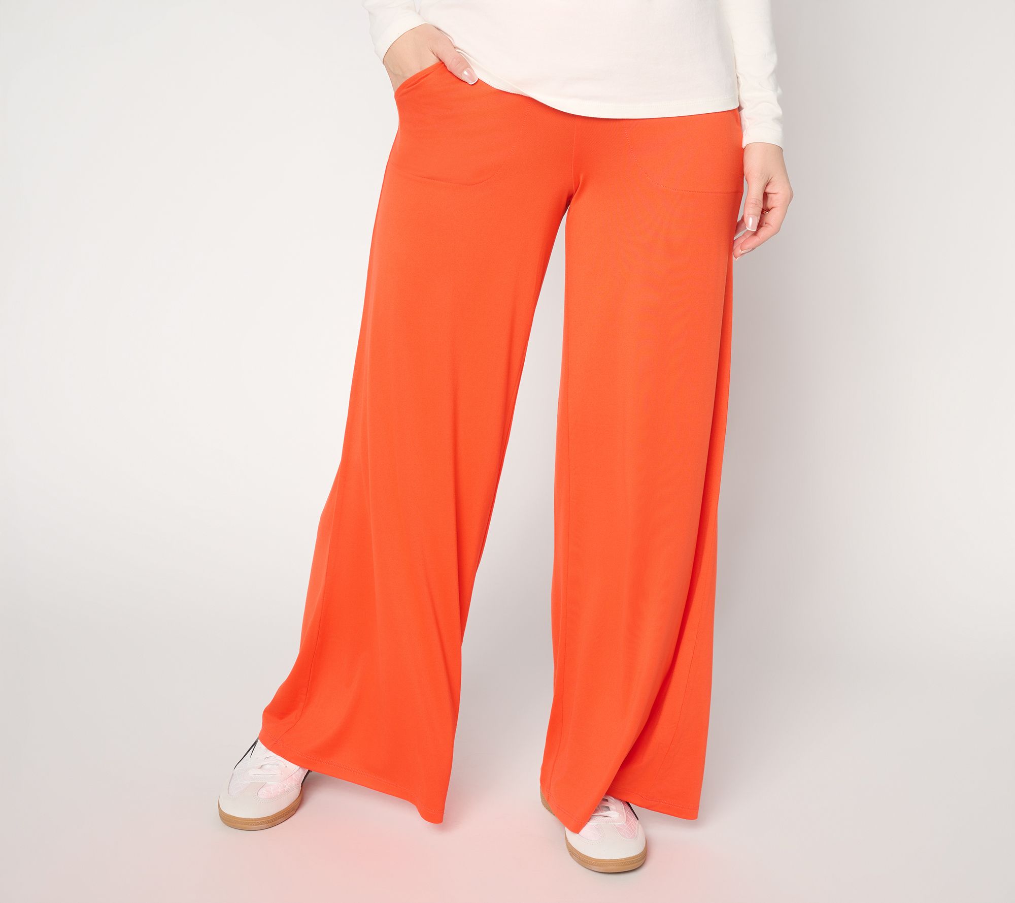 Mally Roncal Regular Wide Leg Feather Knit Pant
