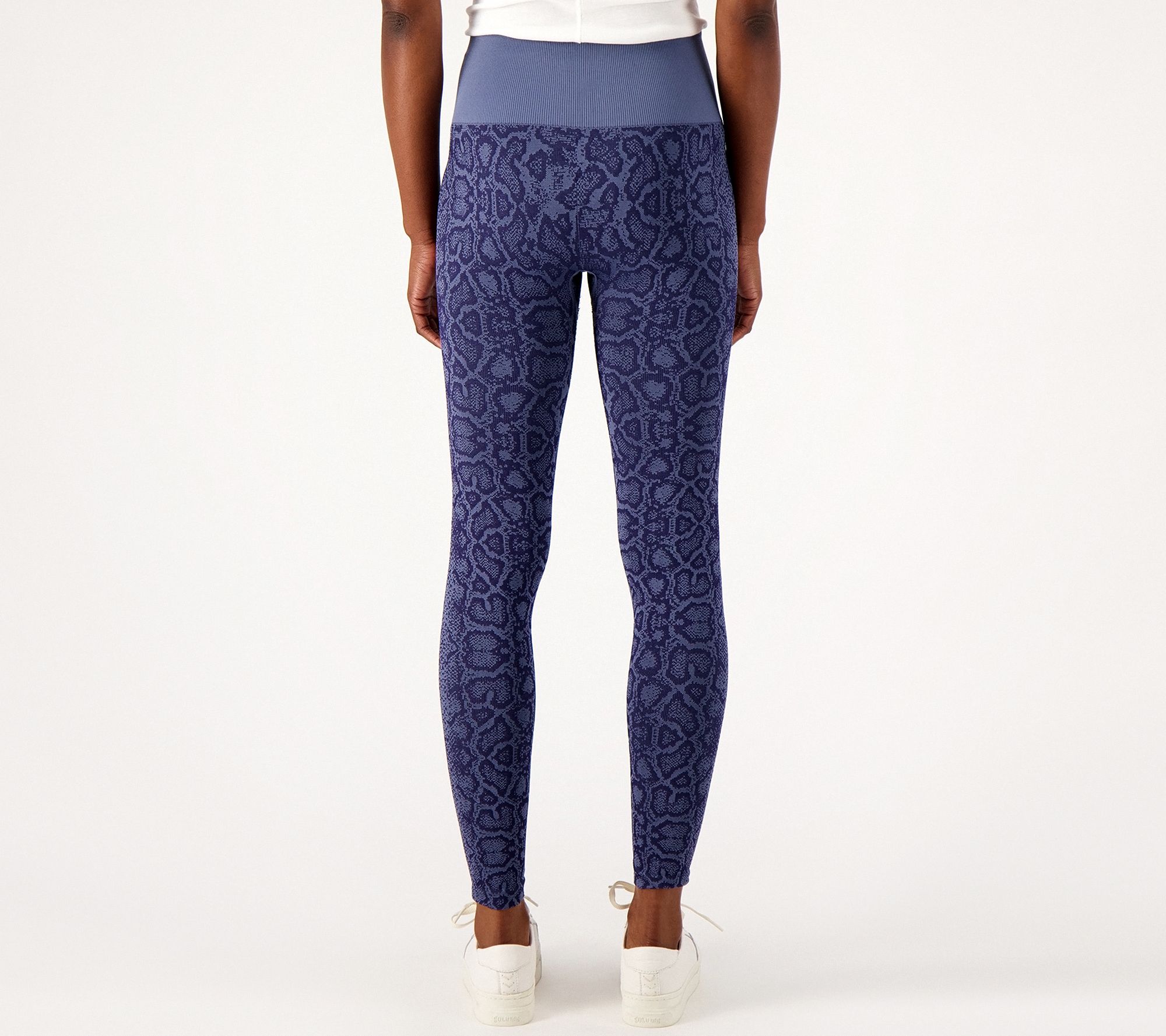 lululemon athletica, Pants & Jumpsuits, Lululemon Gray True Self Crop Yoga  Leggings Size 6