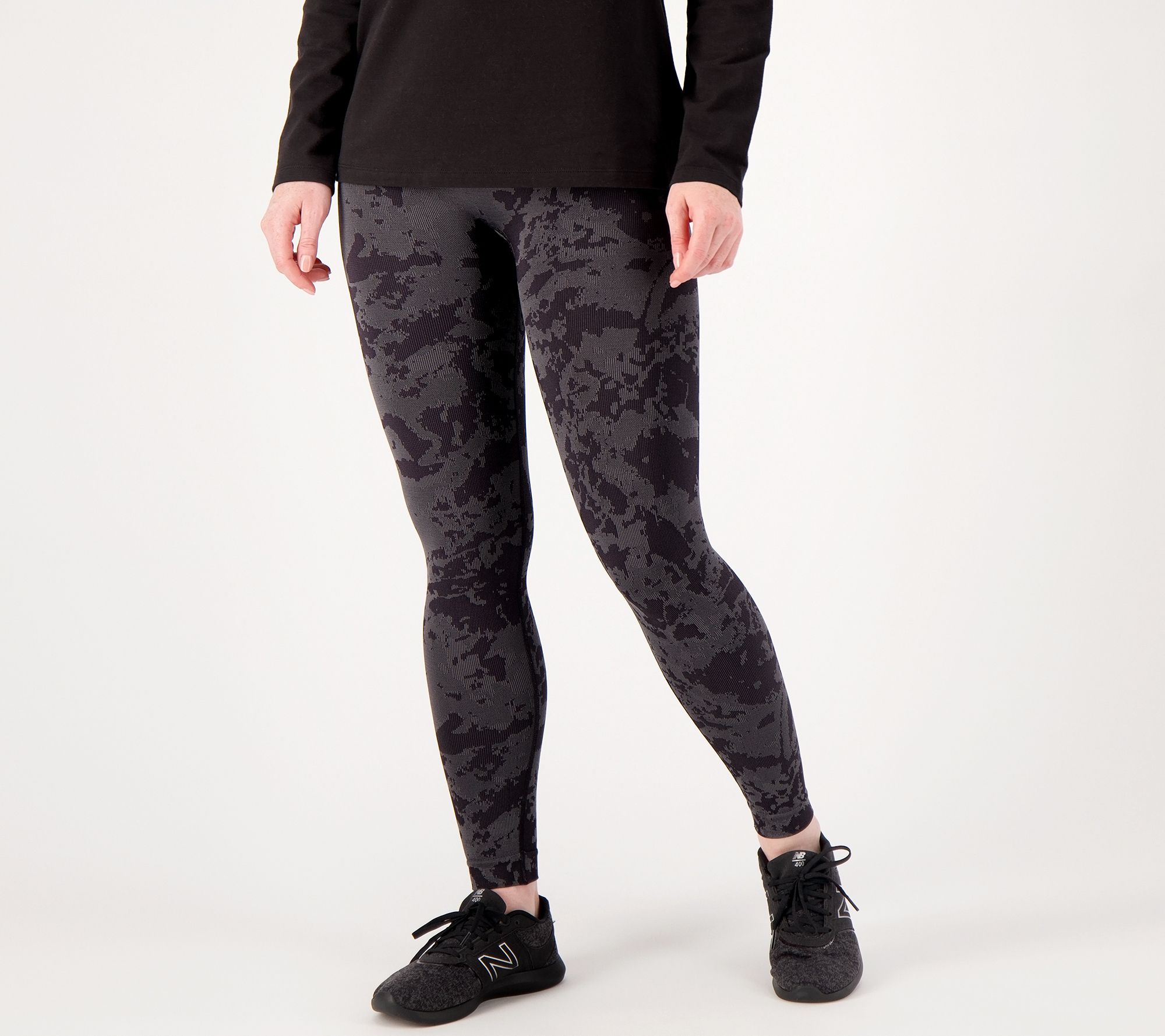 AnyBody Jacquard Smoothing Legging