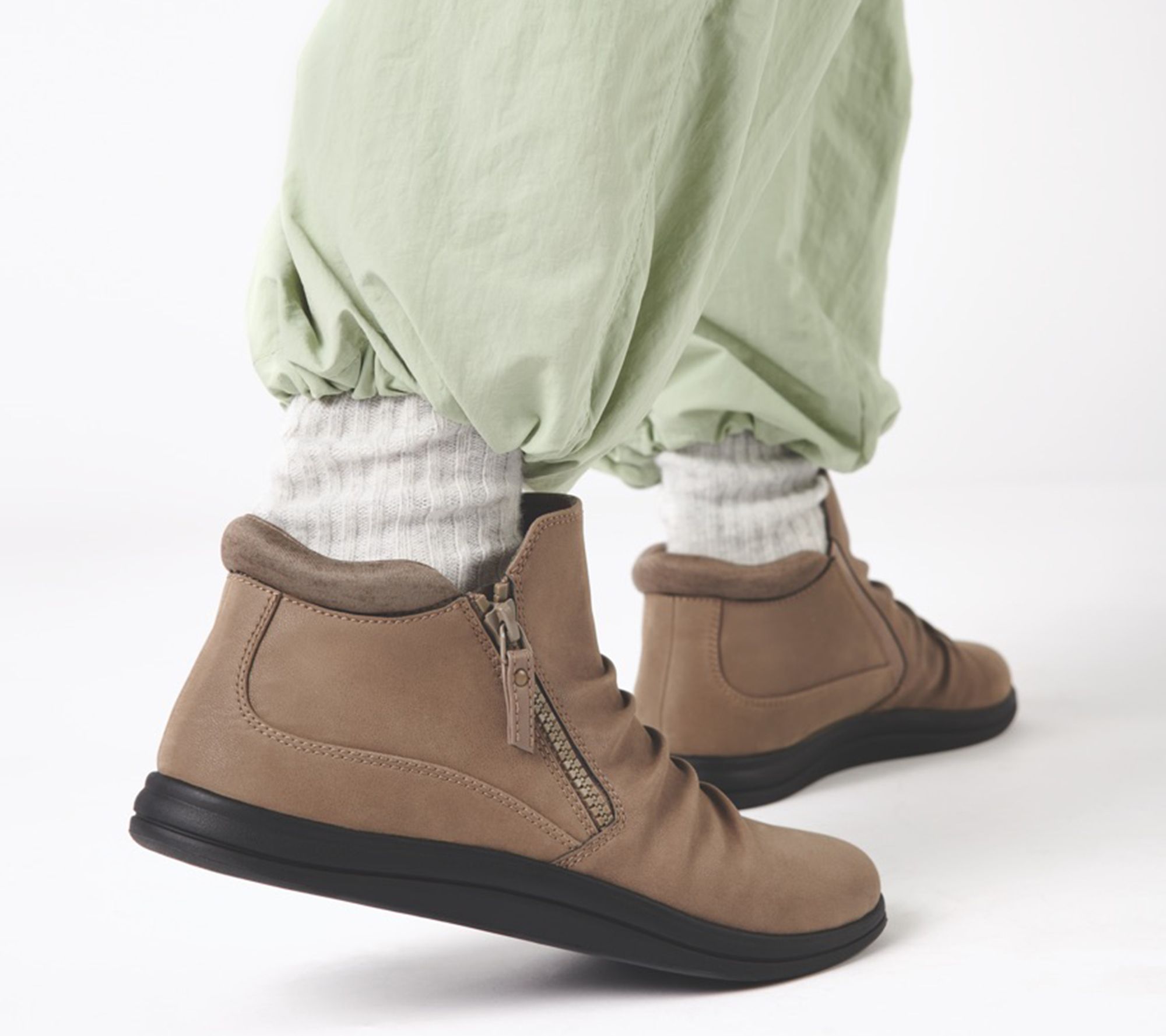 Qvc orders clark shoes cloudsteppers