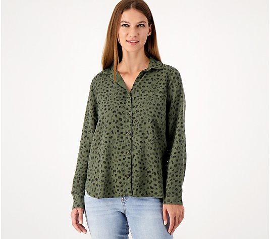 Side Stitch Printed Button Down Top with Rounded Hem