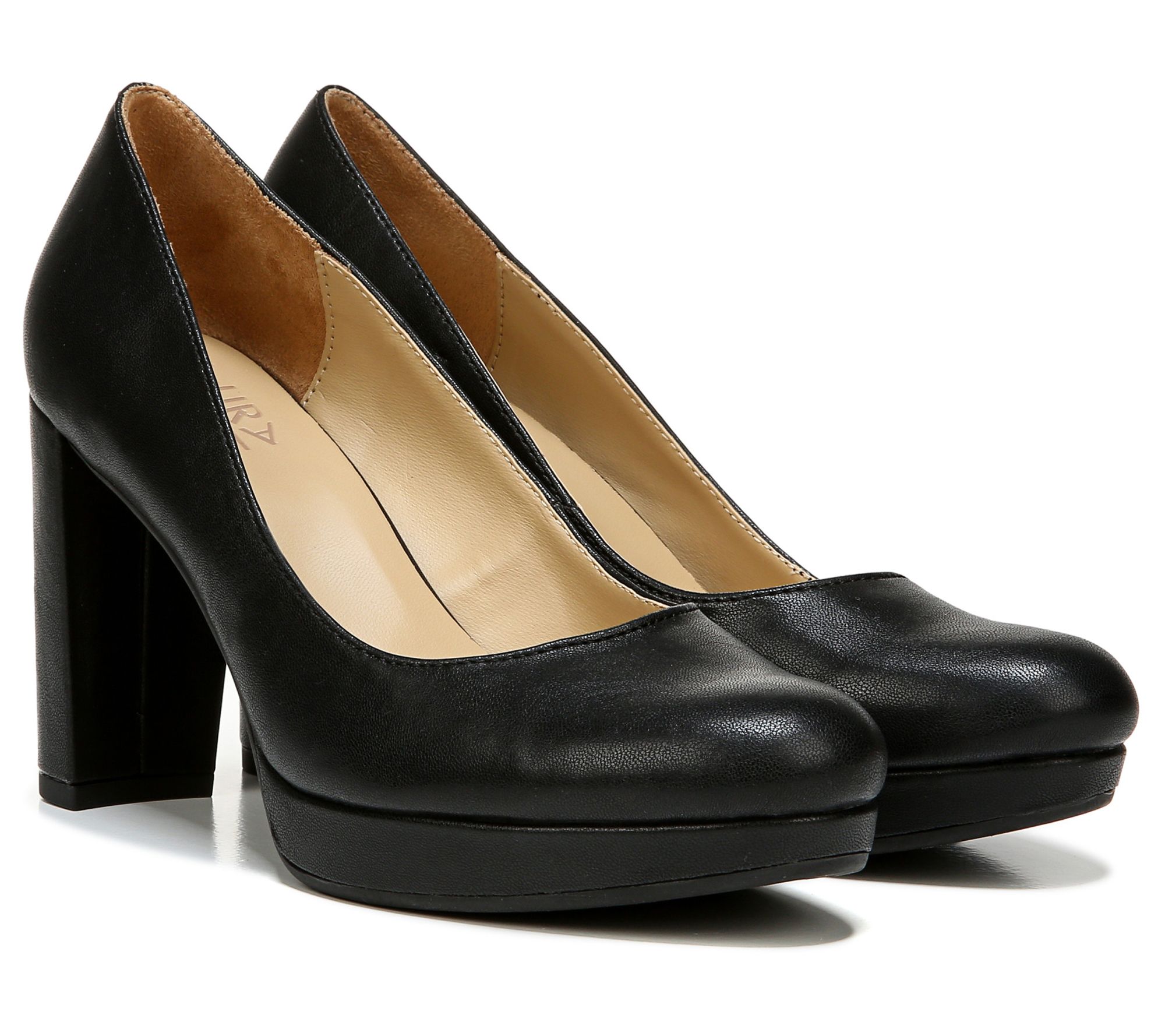 naturalizer berlin pumps