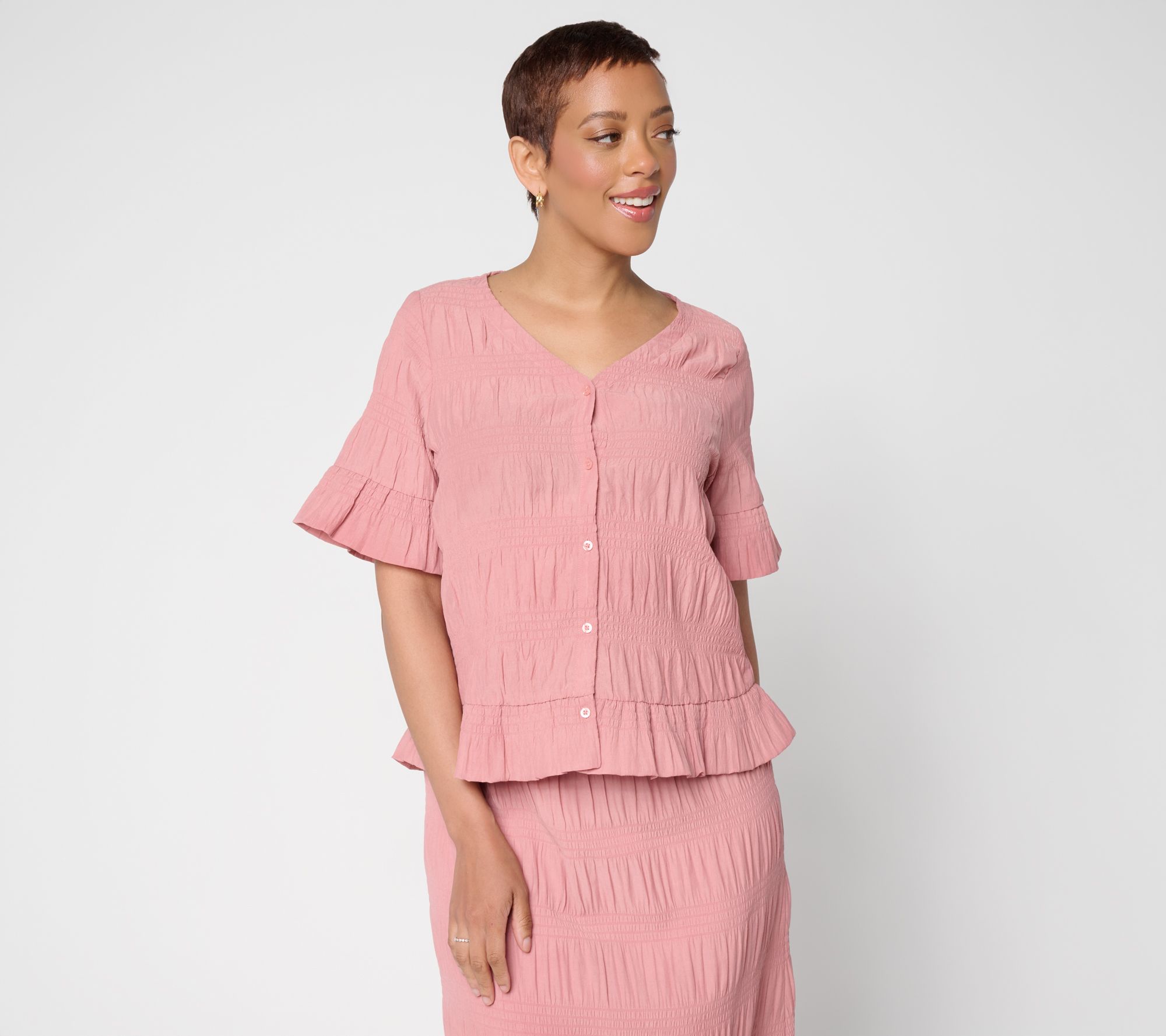 Me by Jennie Garth Southampton Short Sleeve Smocked Blouse