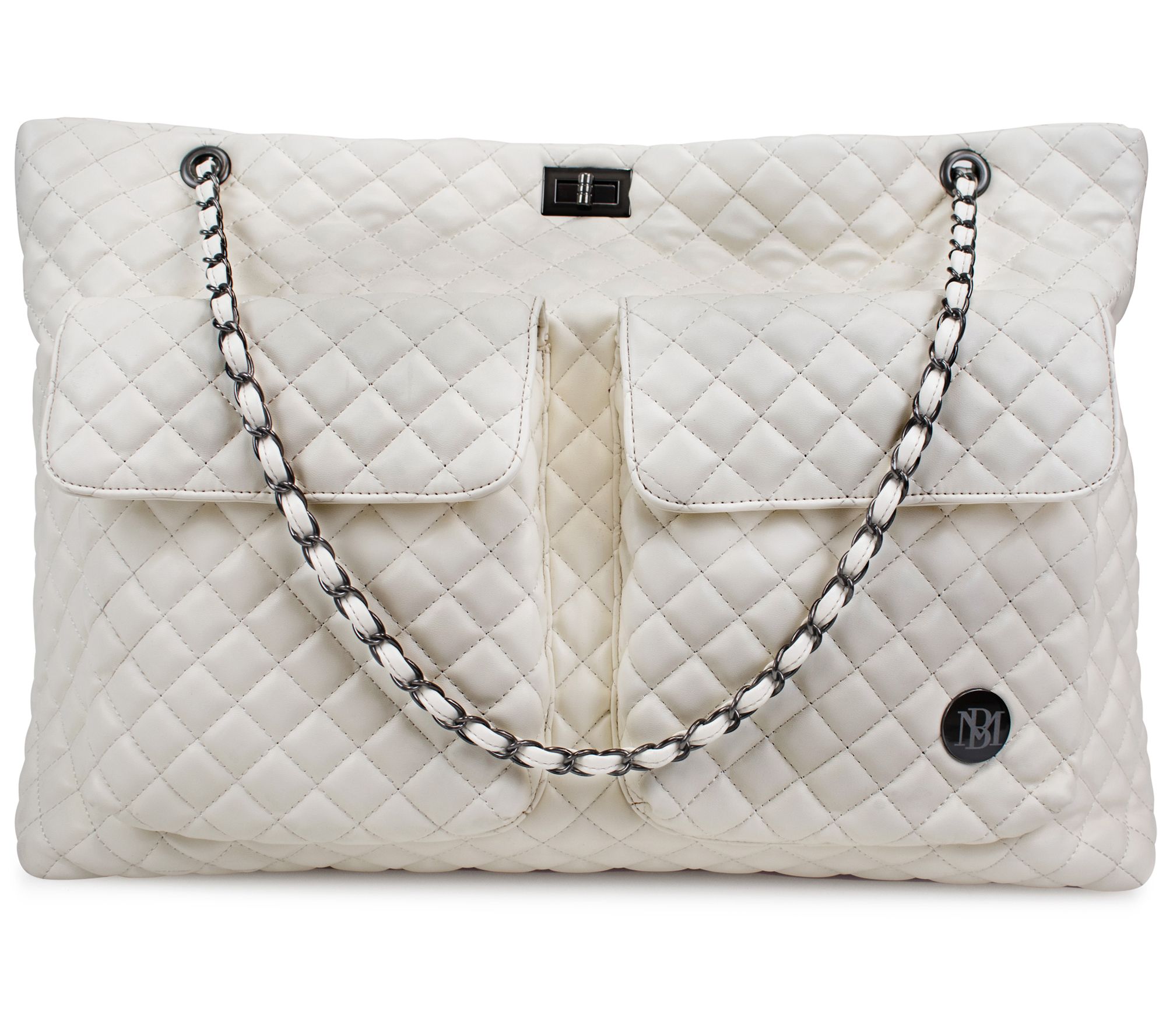 Chanel Dreams in XXL - Occasionally Luxe
