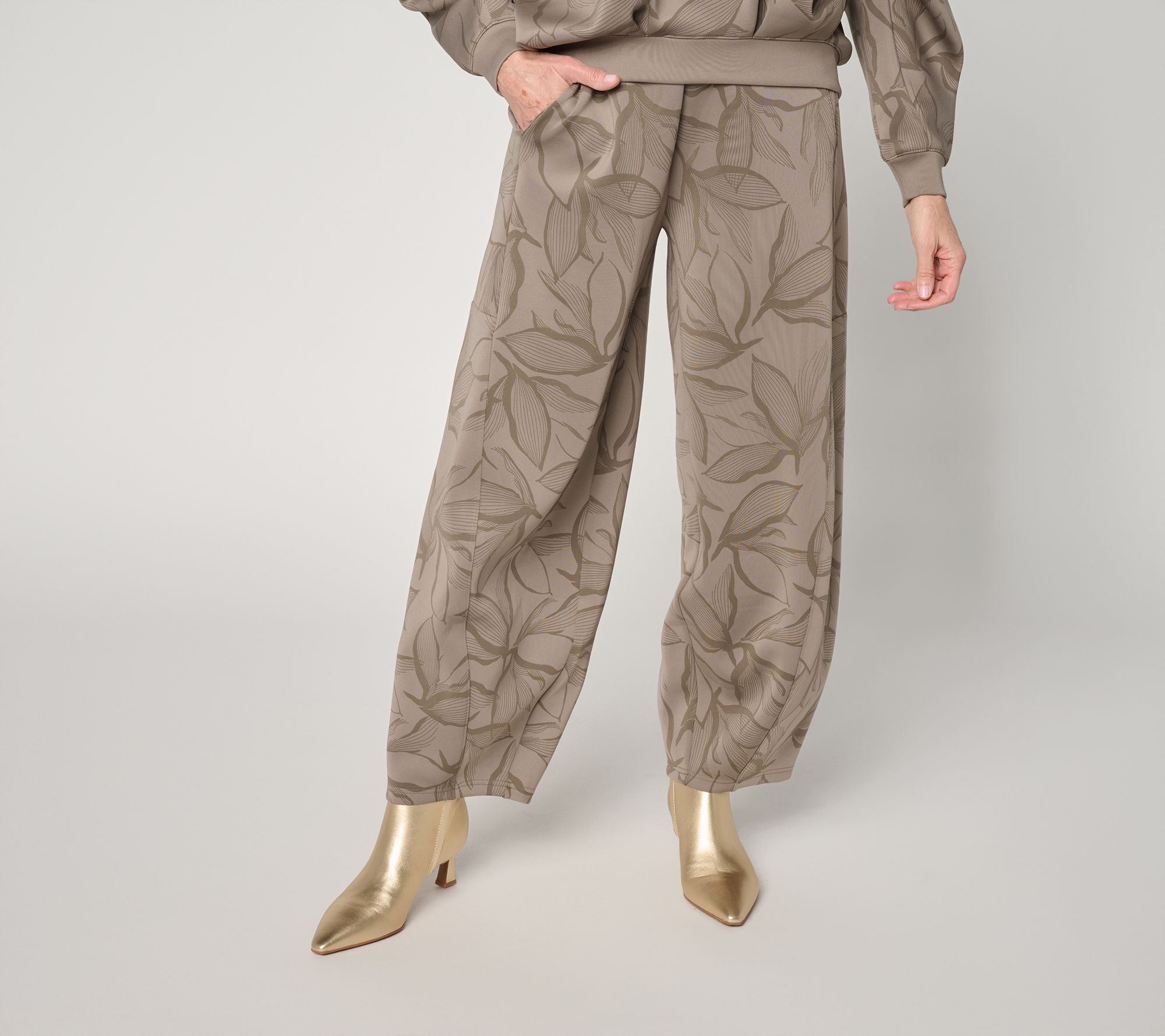 Carla Rockmore Collection Petite Statement Scuba Sweatpants