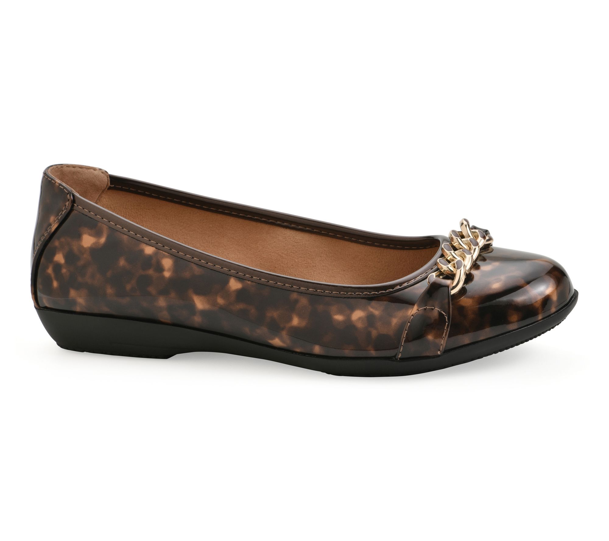 Cliffs by White Mountain Ballet Flats with Chain Detail-Carlise