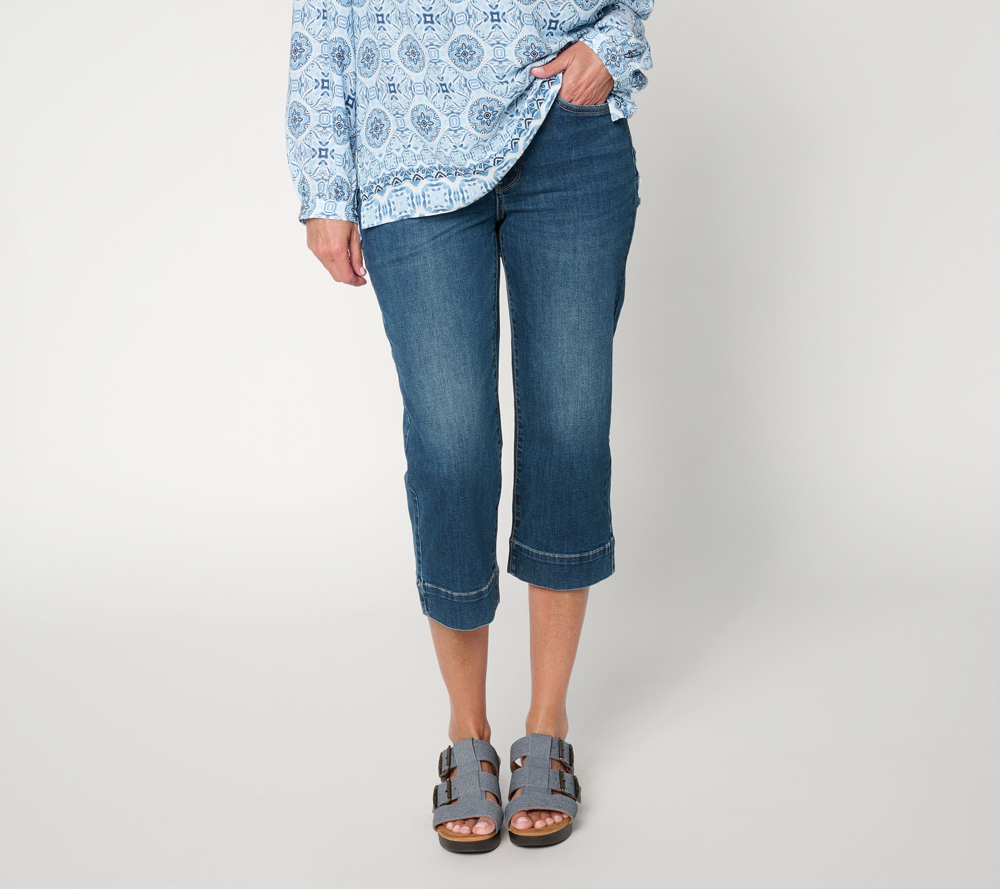 "As Is" NYDJ Marilyn Petite Straight Leg Crop Jeans in Cool Embrace