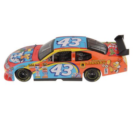 Bobby Labonte 2007 43 General Mills Characters 1 24 Scale Car