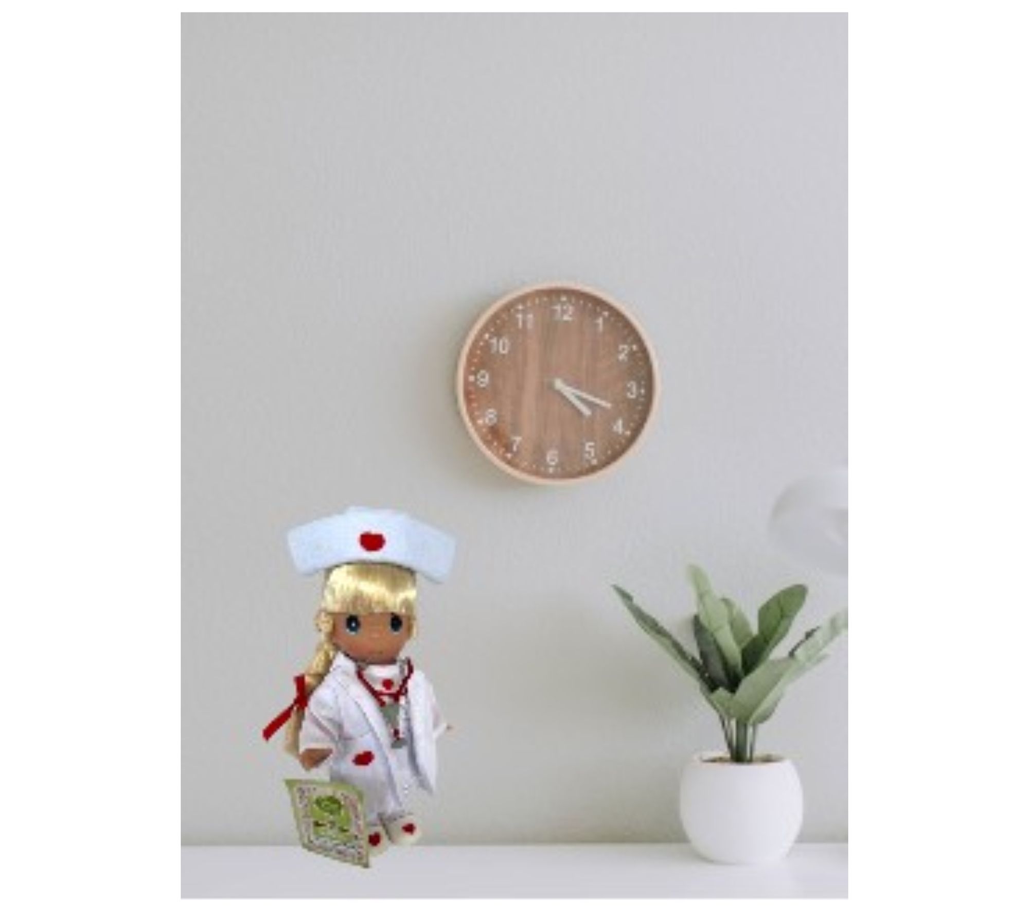 Precious Moments 7" Loving Touch Nurse Doll
