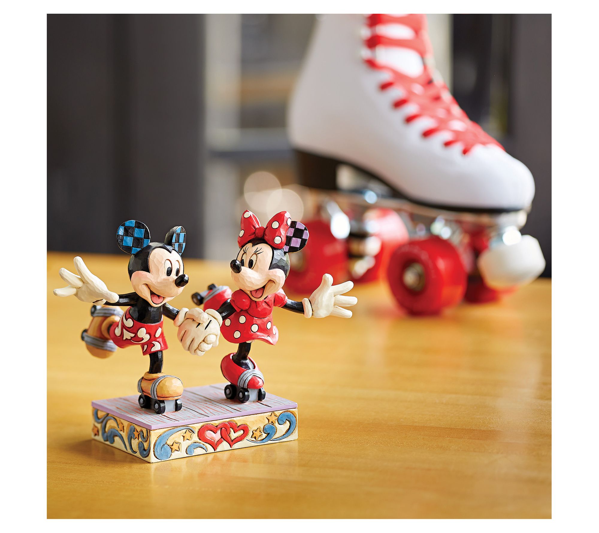 Disney Traditions Mickey & Minnie Roller Skating