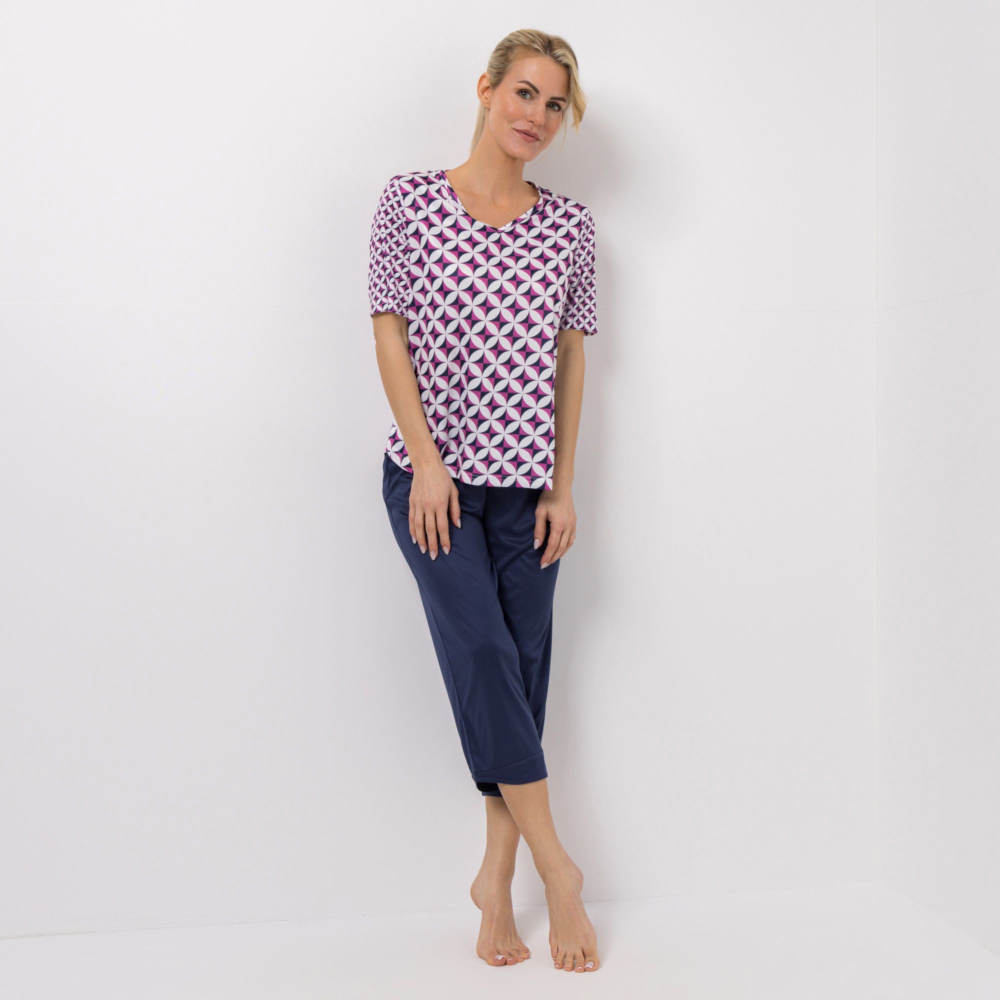 JERYMOOD HOMEWEAR Lounge-Set Mikrofaser Jersey Shirt, 1/2-Arm Hose, wadenumspielend