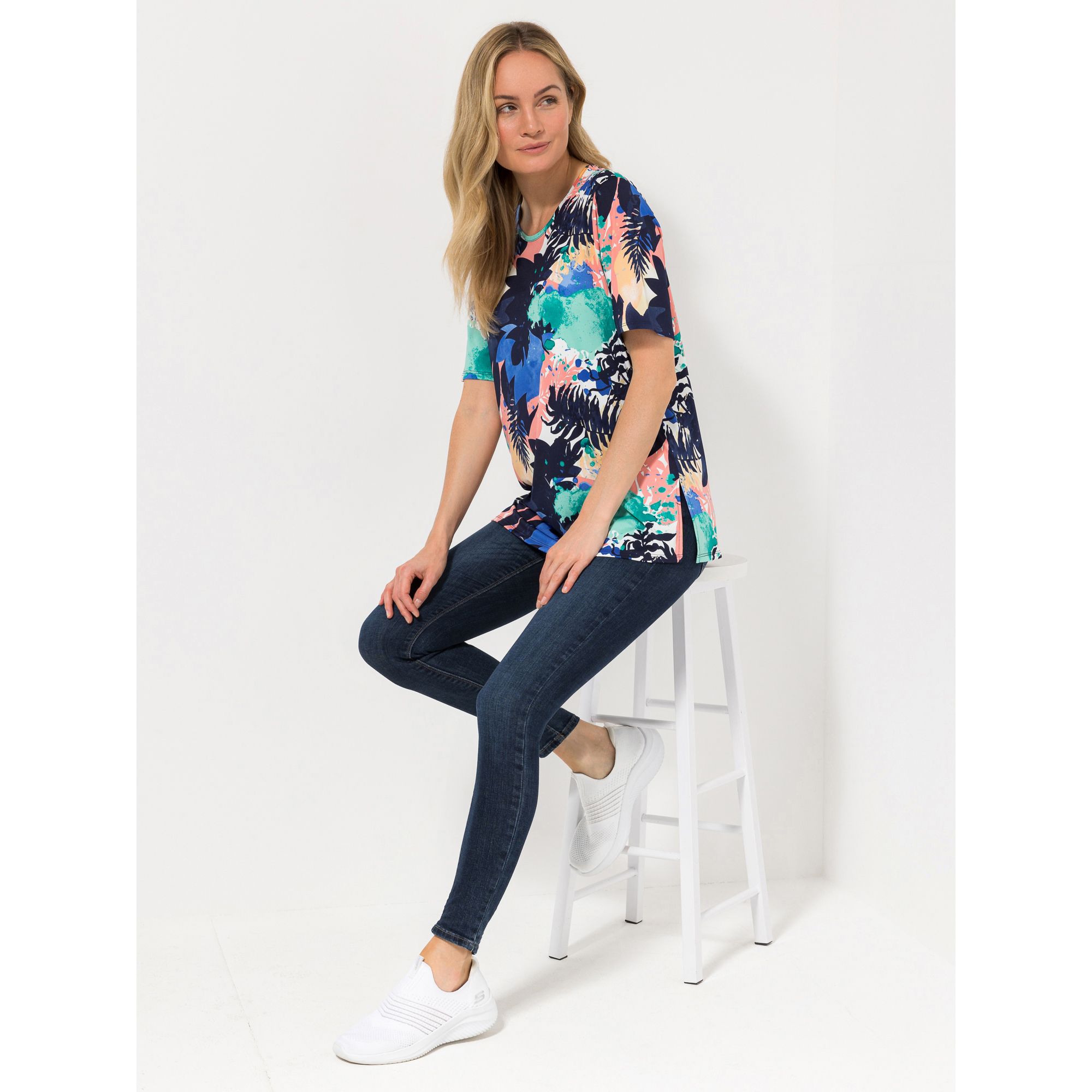 IN-PRINT Shirt, 1/2-Arm Rundhalsausschnitt Seitenschlitze verschiedene Drucke