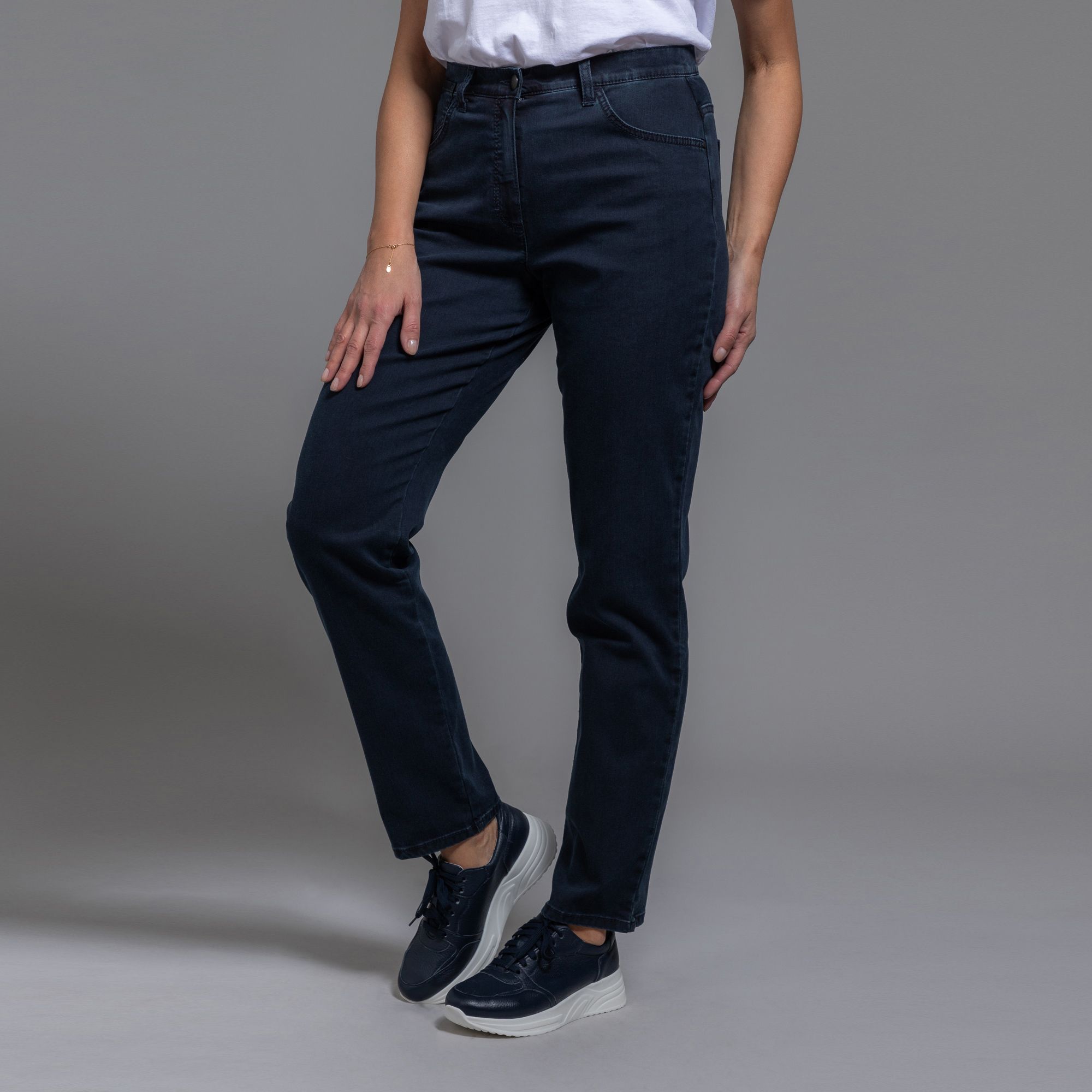 RAPHAELA Five-Pocket-Style Comfort Jeanshose Corry elastisch Plus BRAX by sehr
