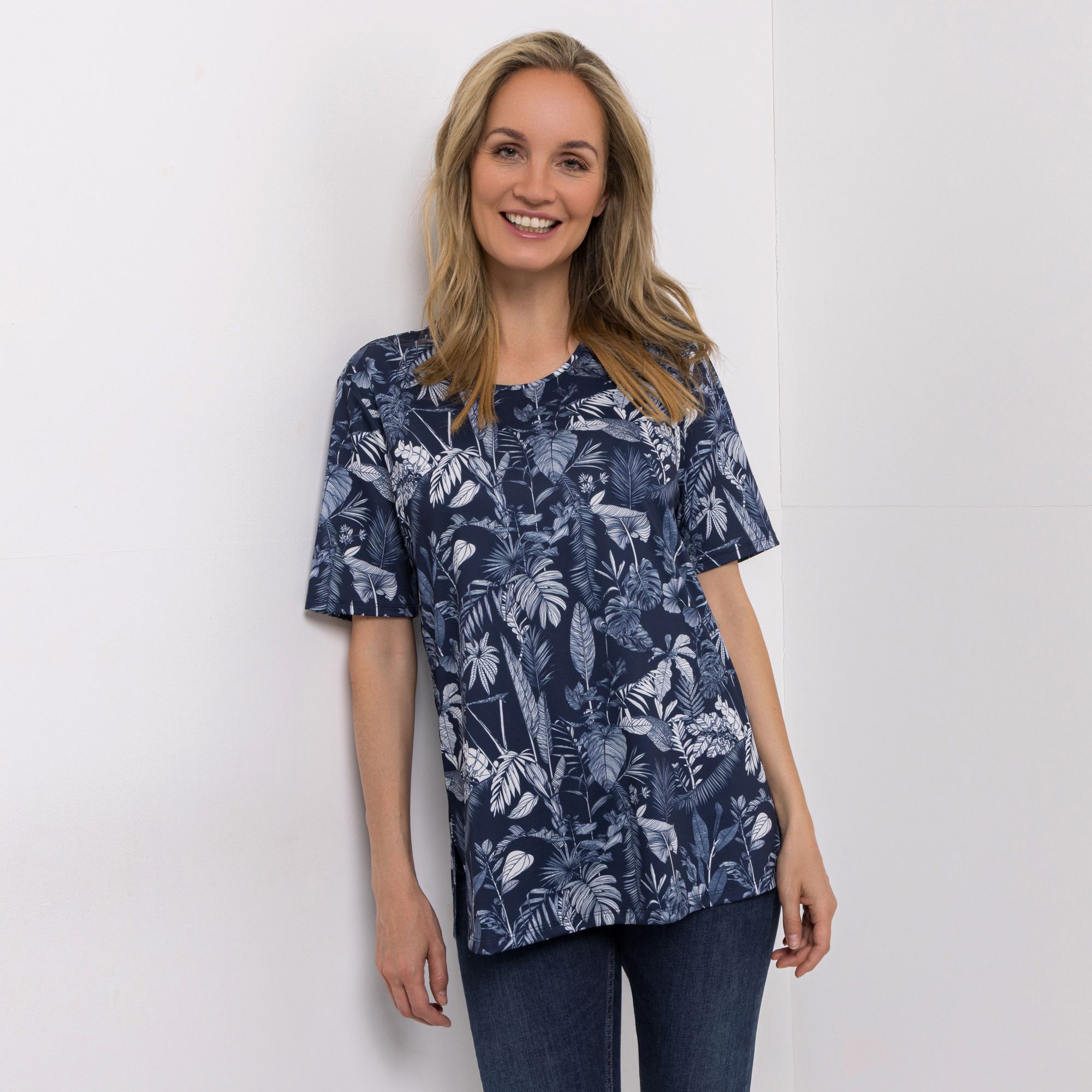 IN-PRINT Shirt, 1/2-Arm Rundhalsausschnitt Seitenschlitze