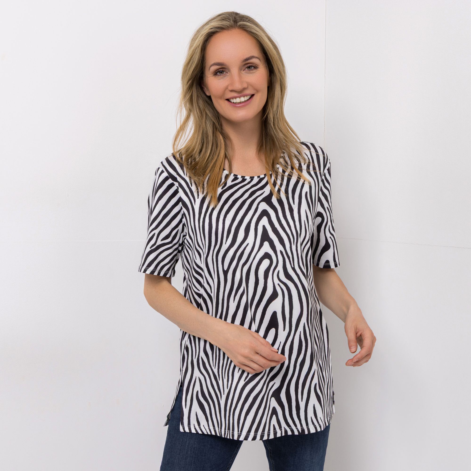 IN-PRINT Shirt, 1/2-Arm Rundhalsausschnitt Seitenschlitze