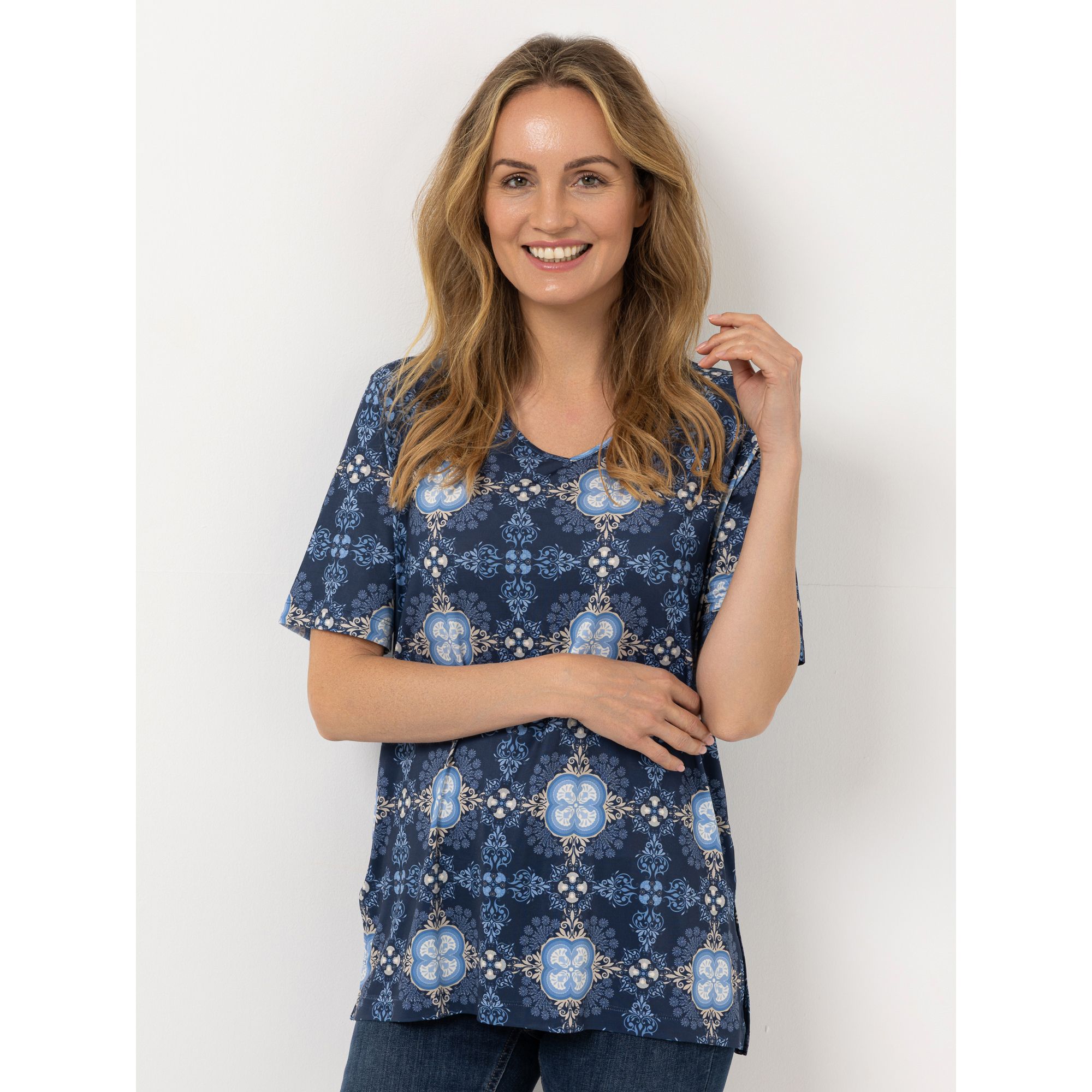 IN-PRINT Shirt, 1/2-Arm V-Ausschnitt Seitenschlitze Allover-Druck