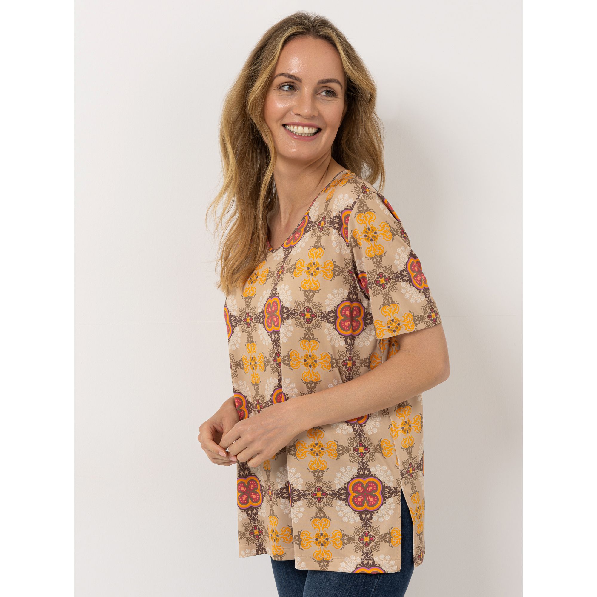 IN-PRINT Shirt, 1/2-Arm V-Ausschnitt Seitenschlitze Allover-Druck