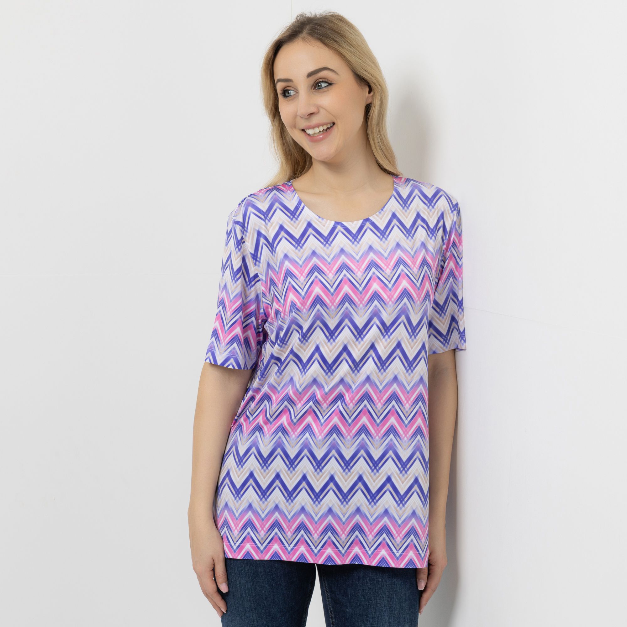 IN-PRINT Shirt, 1/2-Arm Rundhalsausschnitt Seitenschlitze