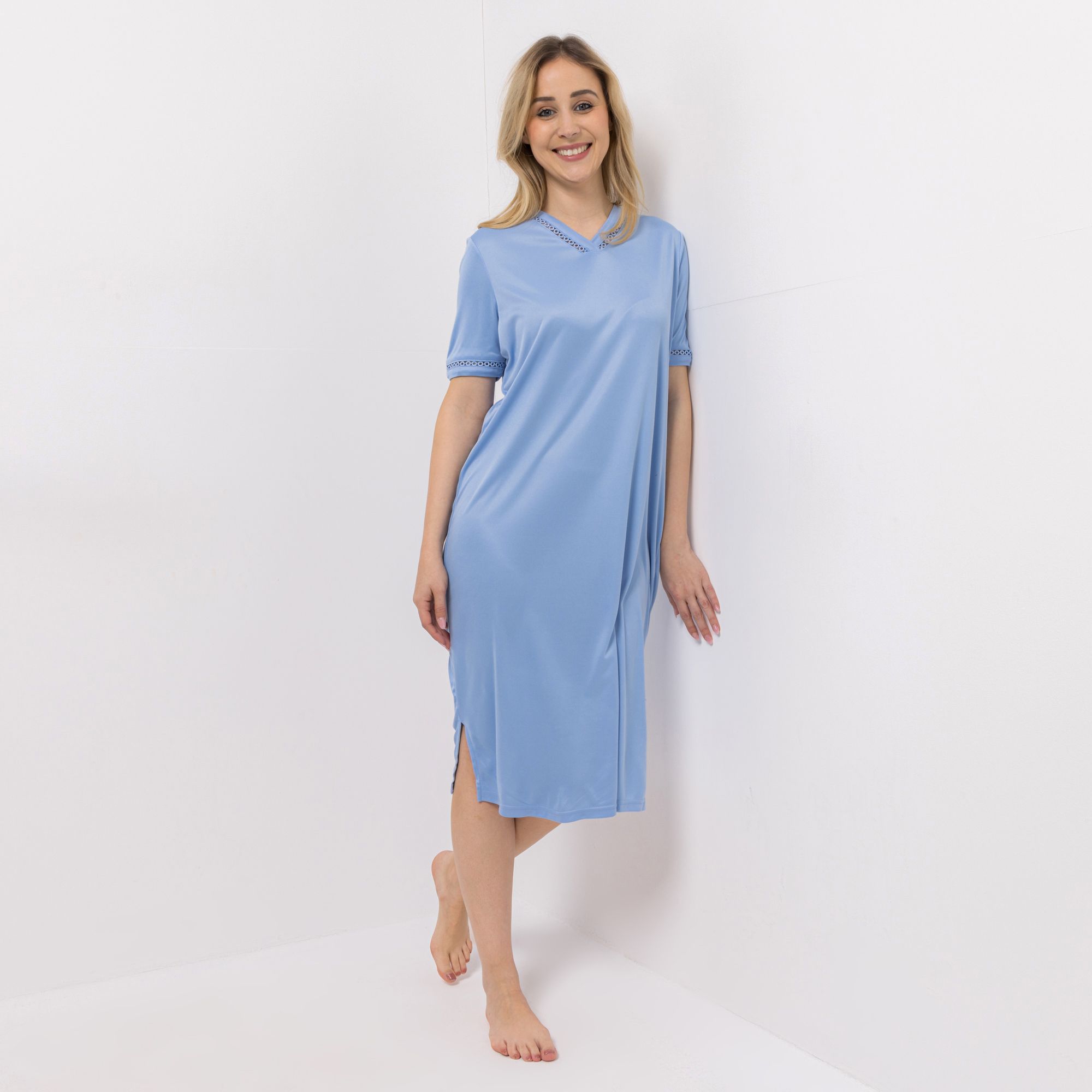 JERYMOOD HOMEWEAR Kleid, 1/2-Arm V-Ausschnitt Seitenschlitzen Zierblende