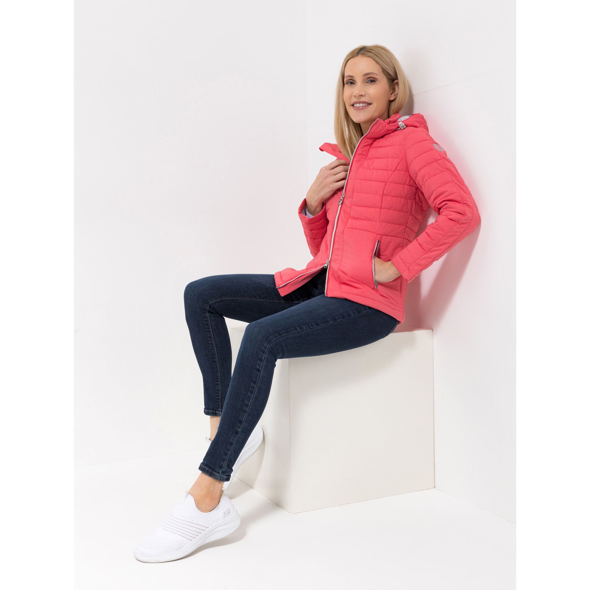 CENTIGRADE ACTIVE Steppjacke wasserabweisend abzippbare Kapuze Teflon EcoElite™