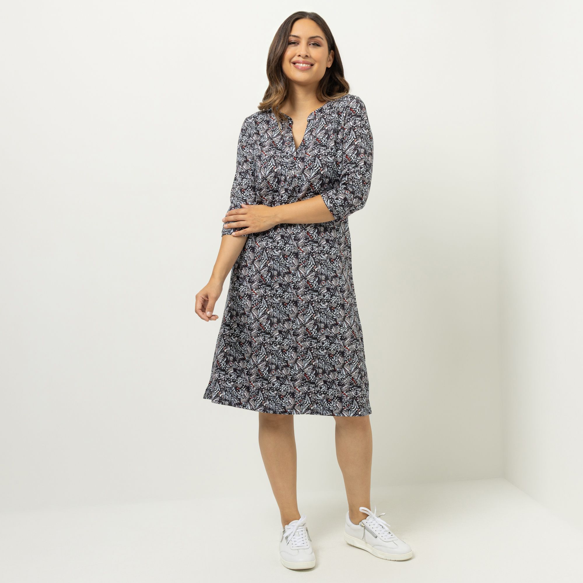 AMINATI® Kleid 3/4-Arm V-Ausschnitt Allover-Druck