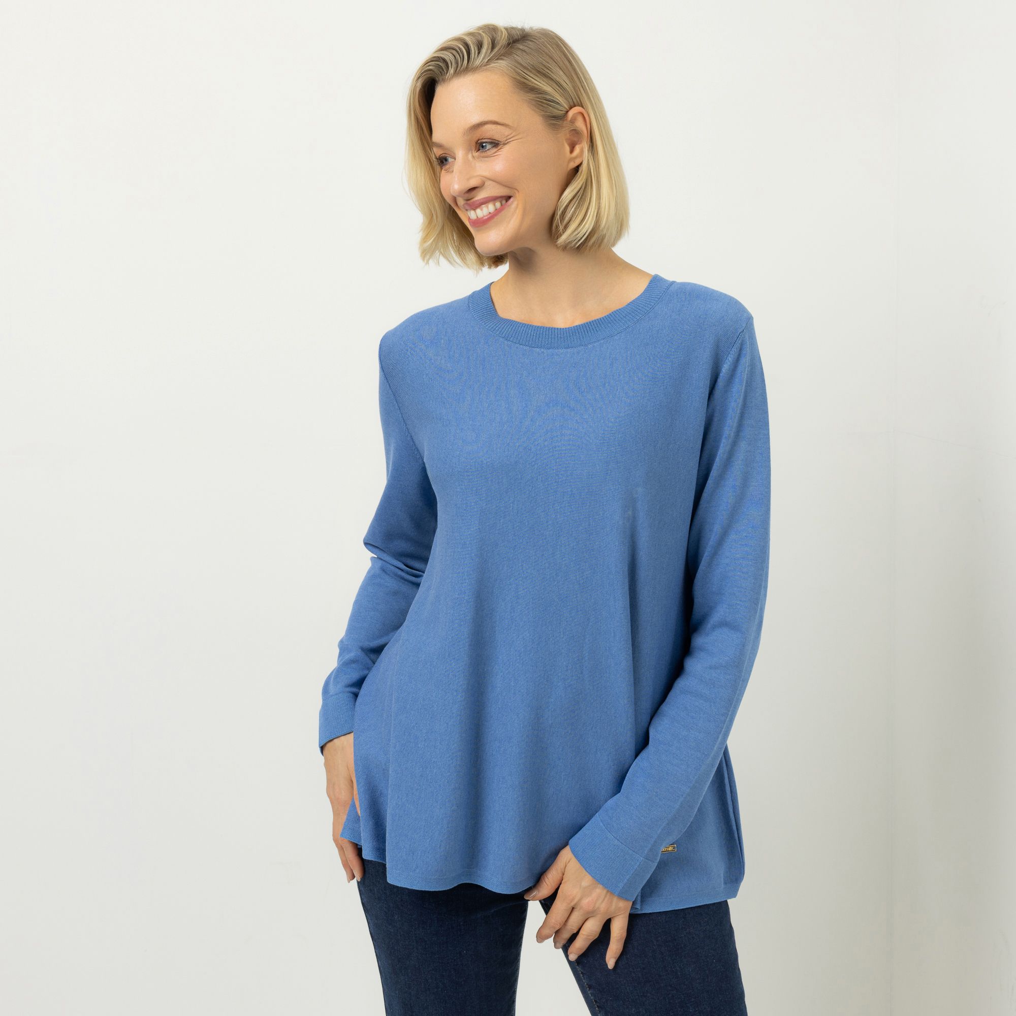 AMINATI® Pullover, langarm Rundhalsausschnitt Logo-Details A-Linie