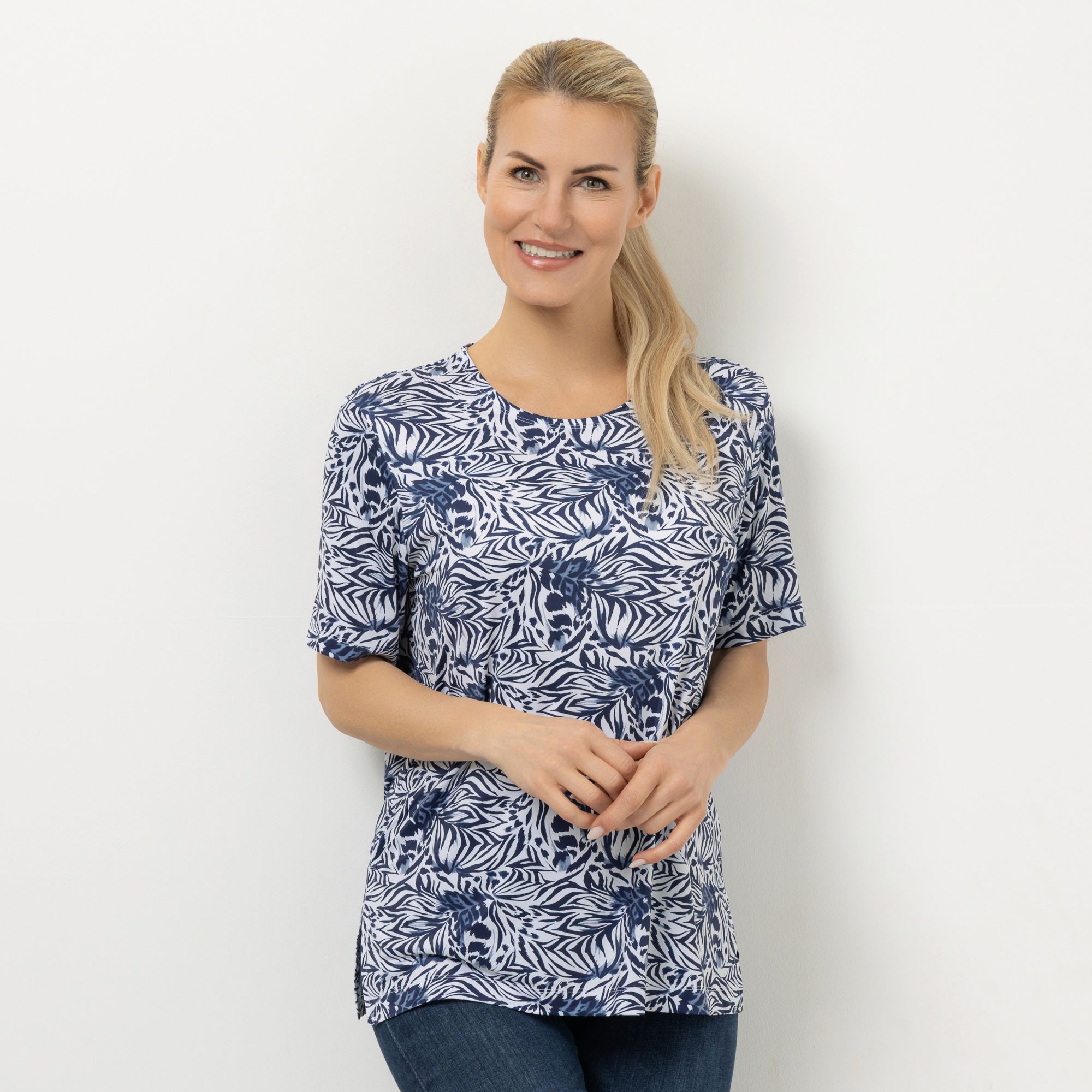 IN-PRINT Shirt, 1/2-Arm Rundhalsausschnitt Seitenschlitze