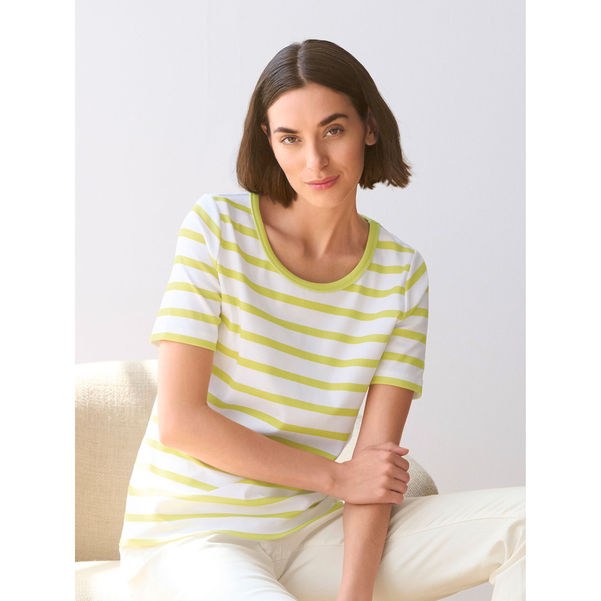 BASLER® Shirt, 1/2-Arm Rundhalsausschnitt gestreift leicht tailliert