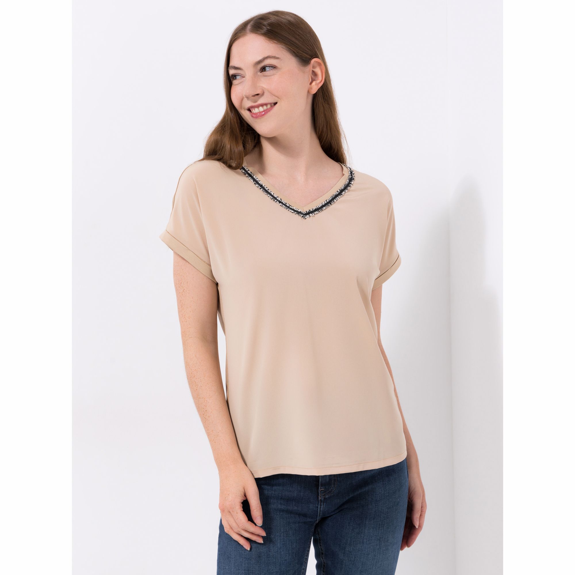 VIA MILANO Shirt, 1/2-Arm V-Ausschnitt Kontrastdetail figurumspielend