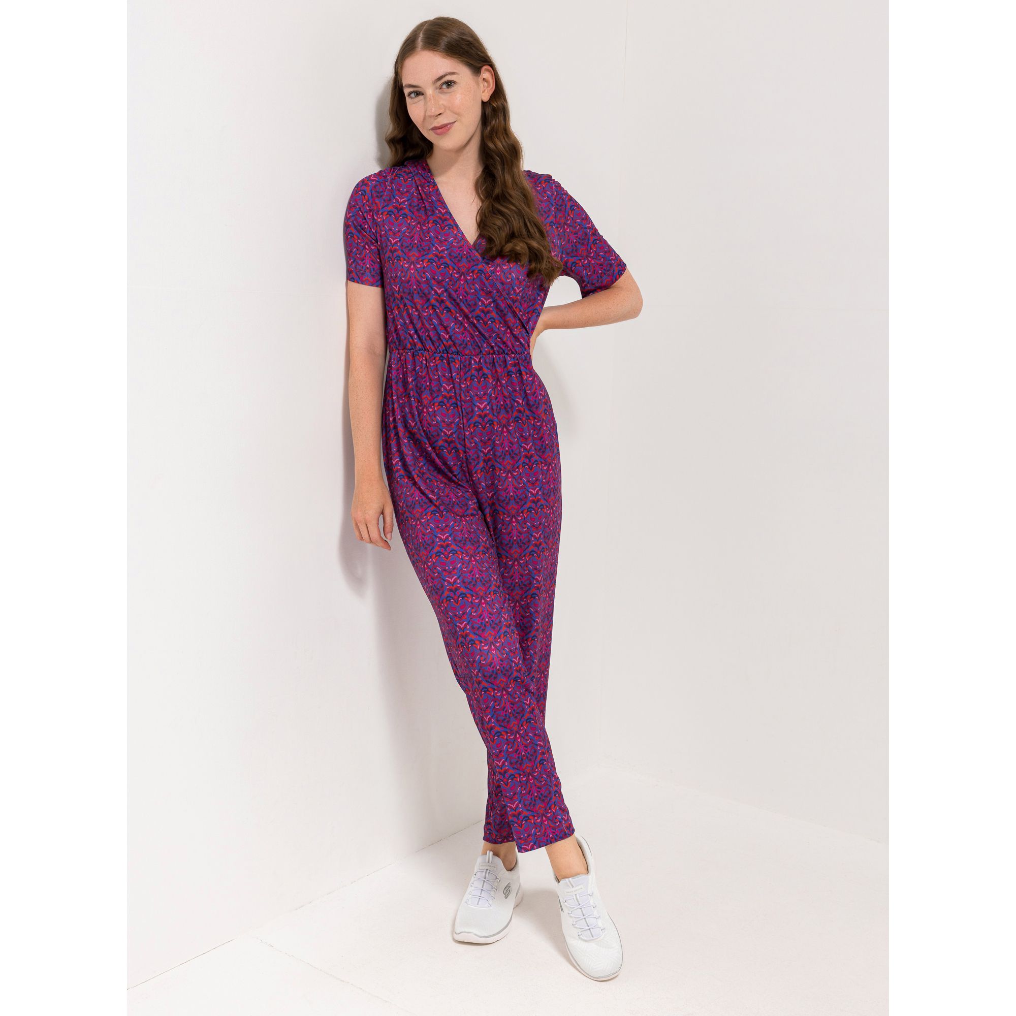 IN-PRINT Jumpsuit, 1/2-Arm V-Ausschnitt grafischer Druck figurumspielend