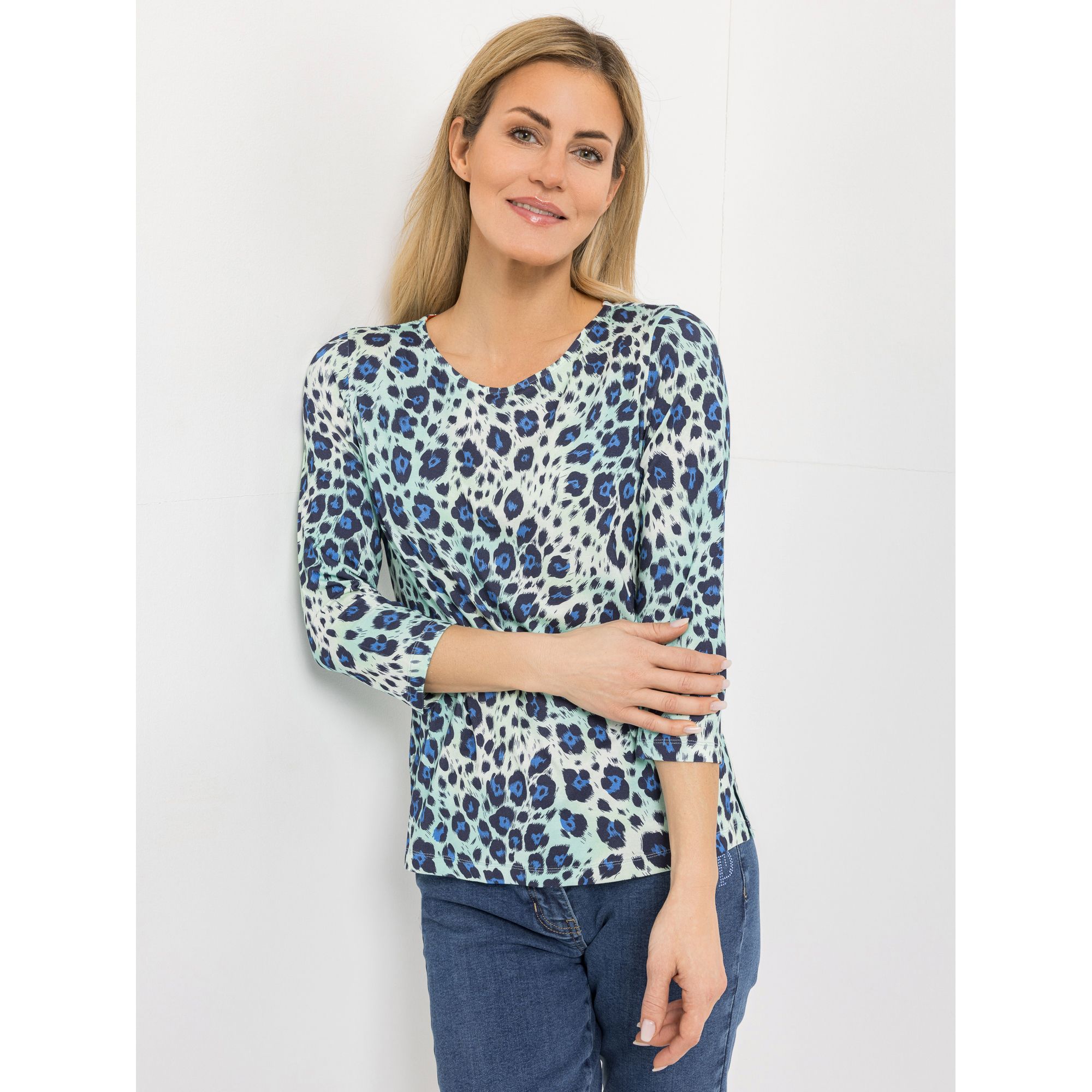 AMINATI® Shirt, 3/4-Arm Rundhalsausschnitt Seitennahtschlitze figurumspielend