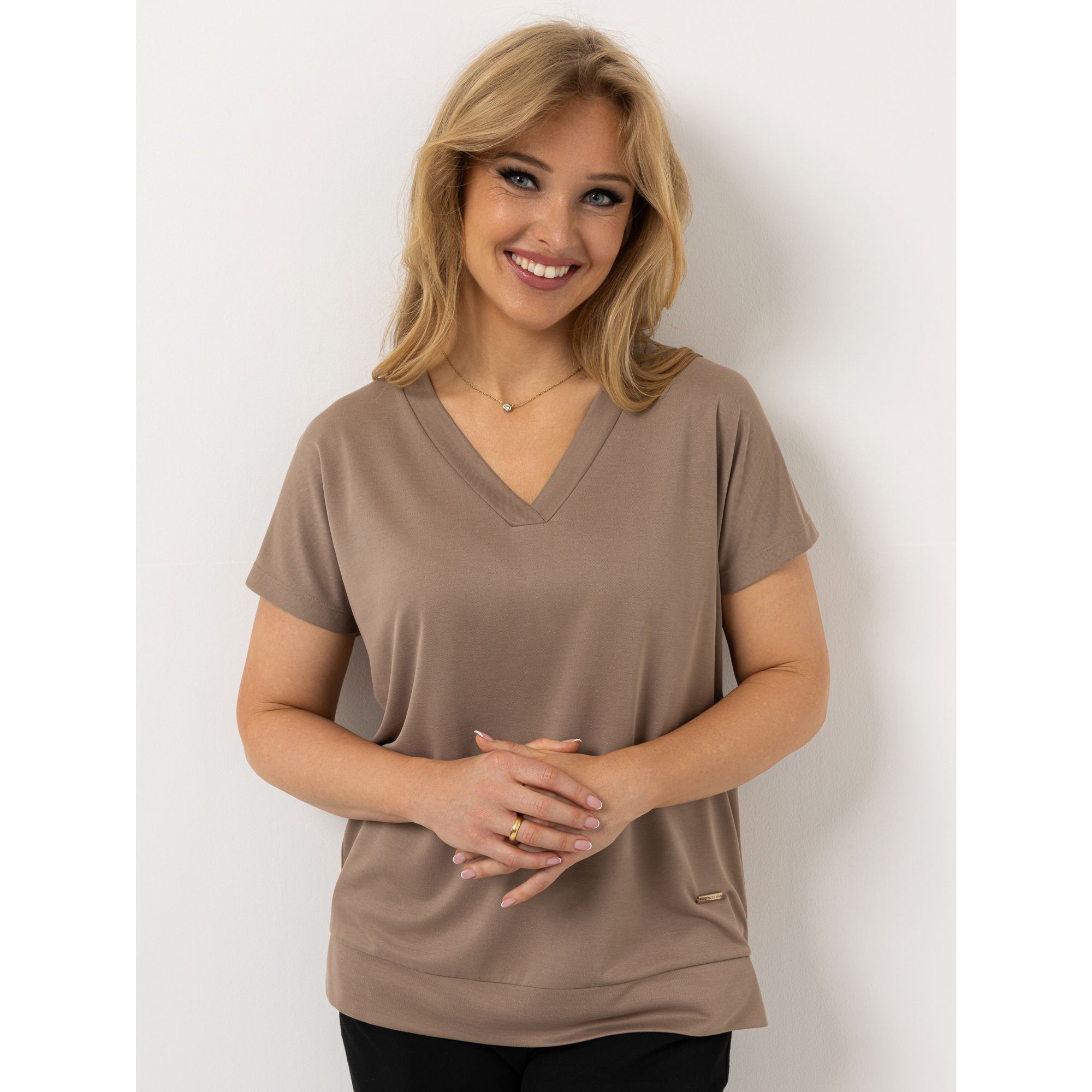AMINATI® Shirt, 1/2 Arm V-Ausschnitt Seitenschlitze leger weit