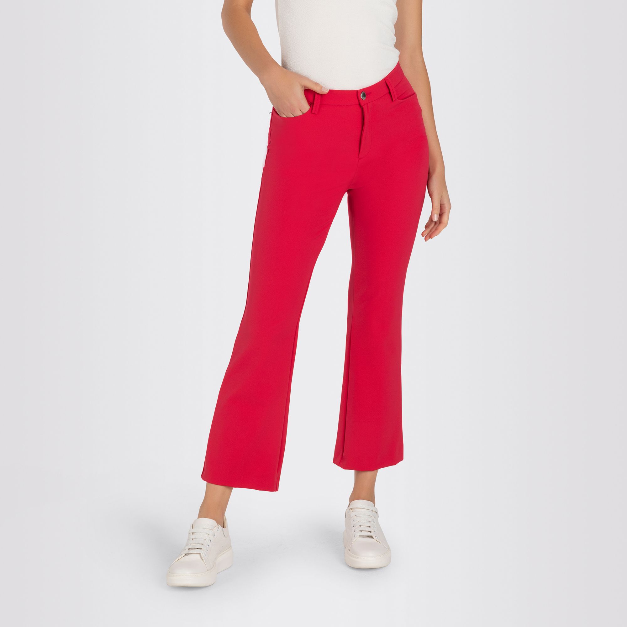 MAC Hose AIDA KICK figurumschmeichelnde Bügelfalte ausgestelltes Bein