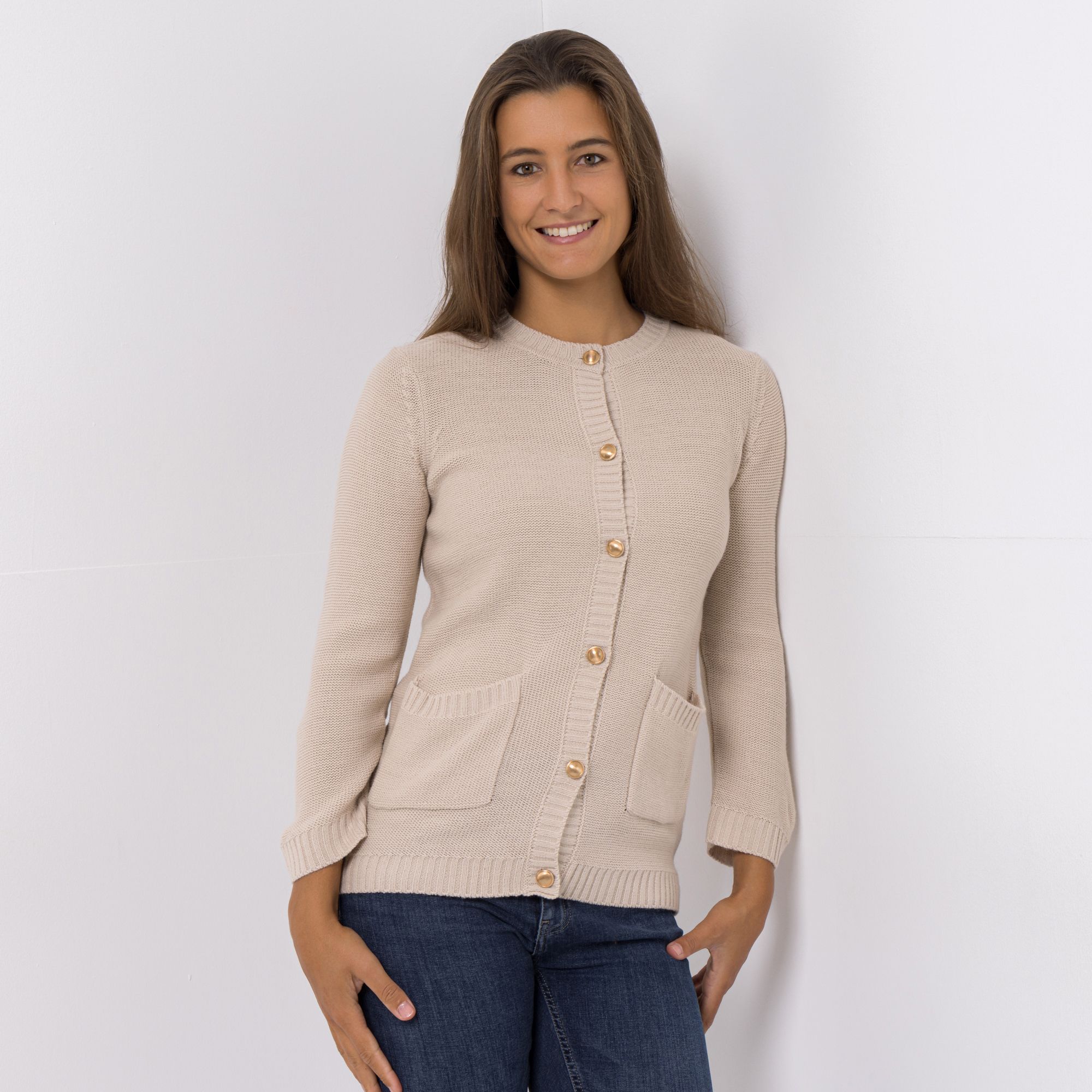 VIA MILANO Strickjacke, 7/8-Arm Rundhalsausschnitt Knopfleiste figurumspielend