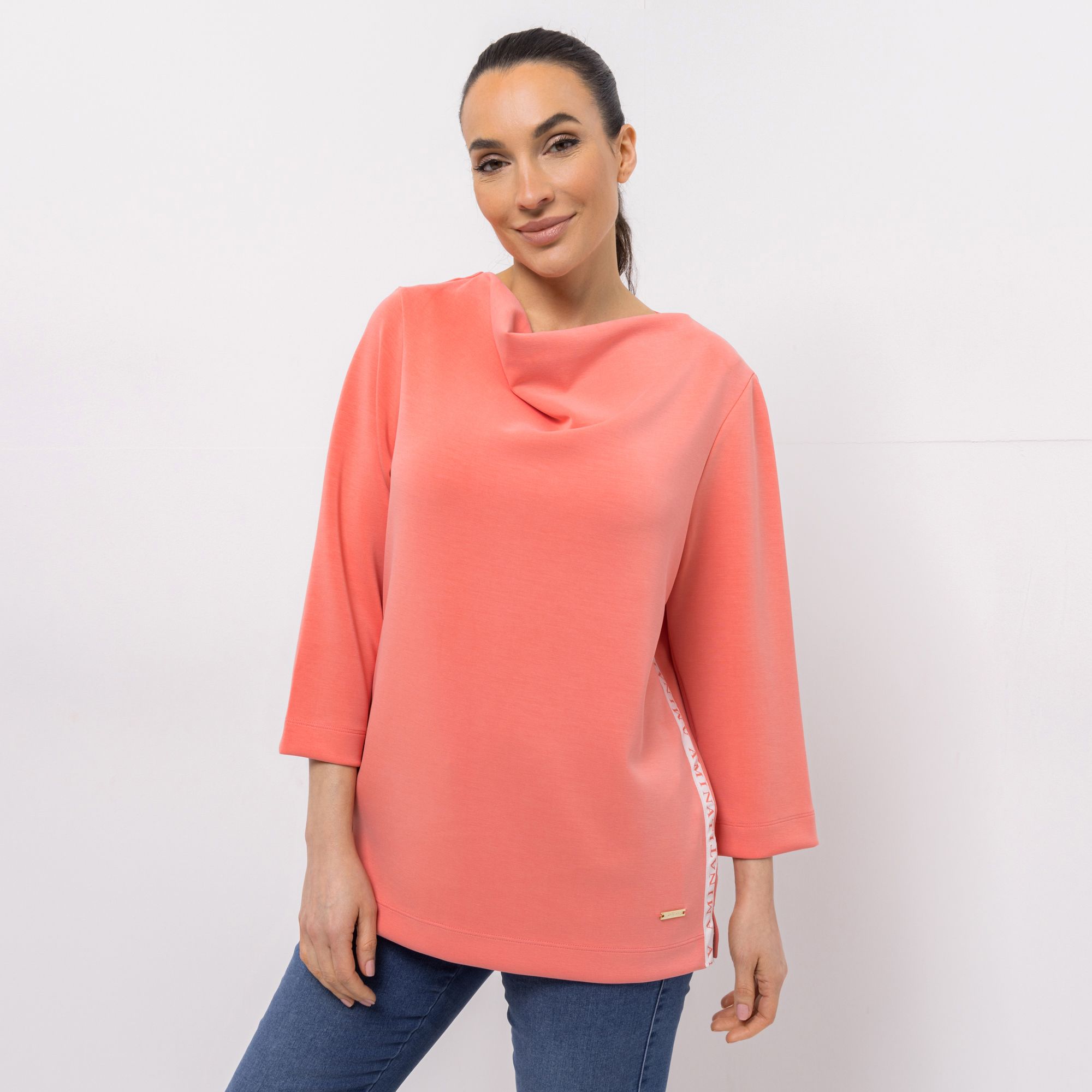 AMINATI® Sweatshirt, 3/4-Arm Wasserfallausschnitt Logo-Details leger weit